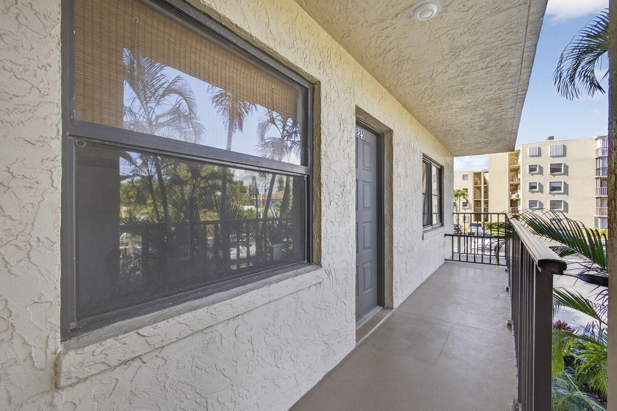 896 N Federal Highway 225, Lantana, FL 33462 — photo 5 of 58