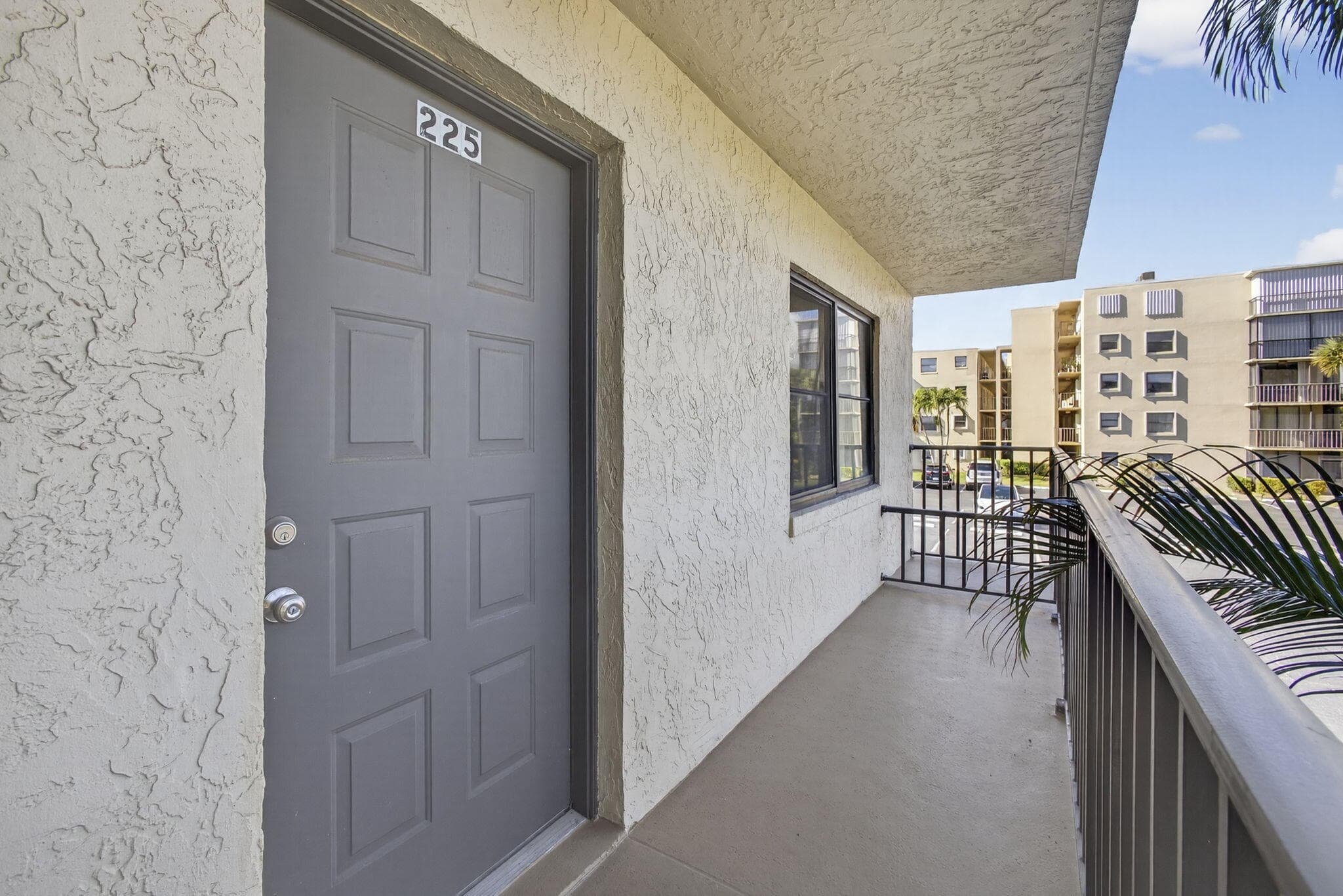 896 N Federal Highway 225, Lantana, FL 33462 — photo 6 of 58