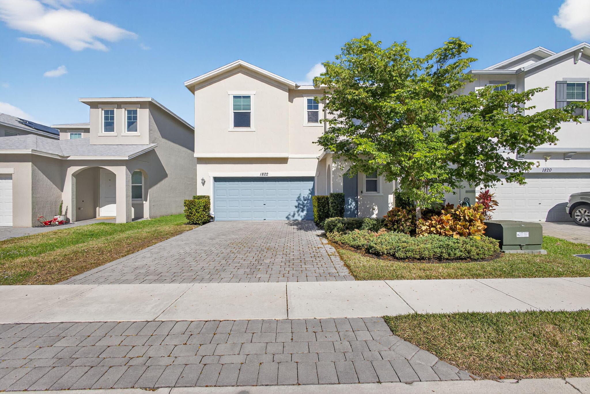 1822 Lake Cove Drive, Lake Worth, FL 33460 — photo 3 of 41
