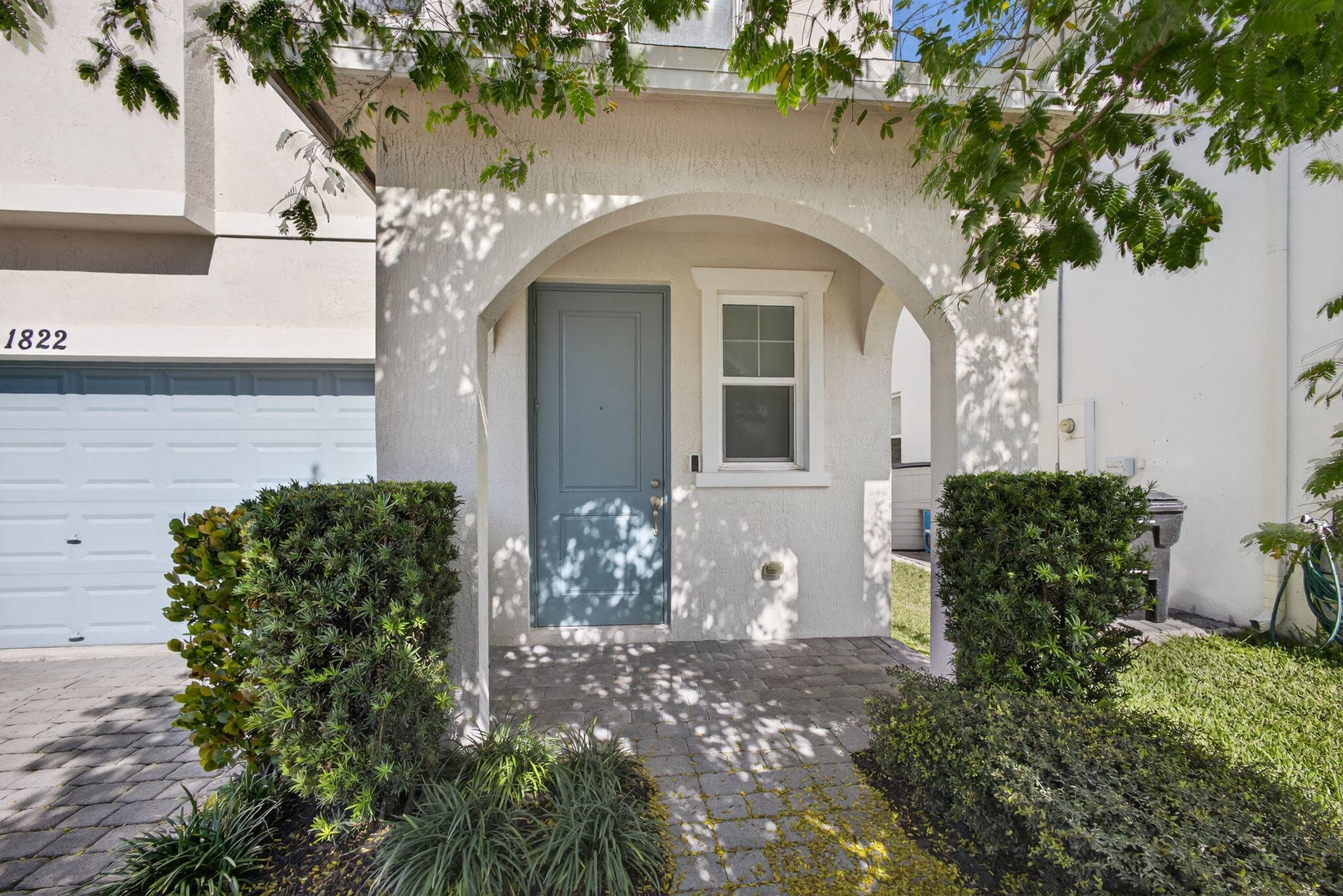 1822 Lake Cove Drive, Lake Worth, FL 33460 — photo 4 of 41