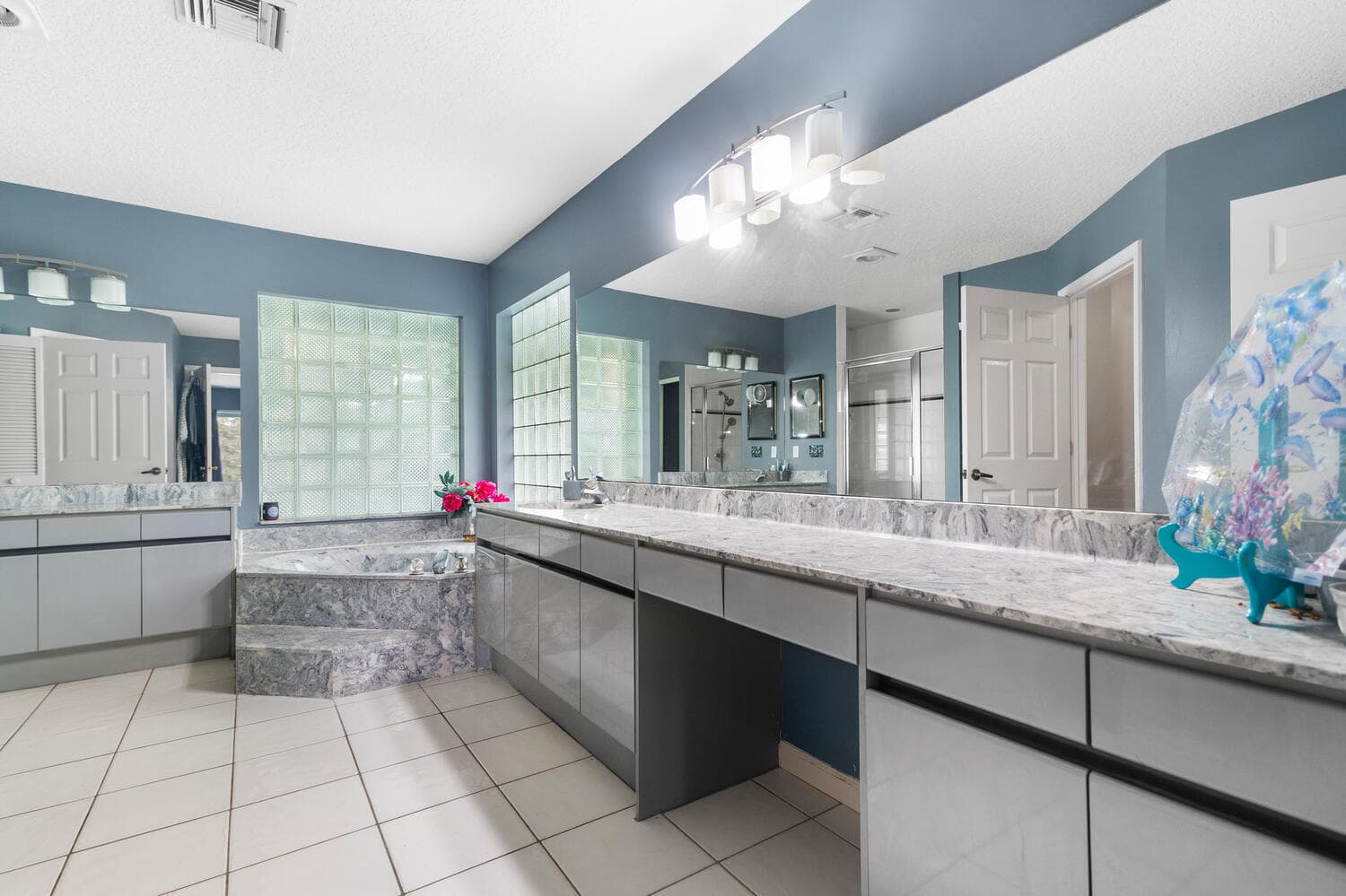 8862 Estate Drive, West Palm Beach, FL 33411 — photo 10 of 53