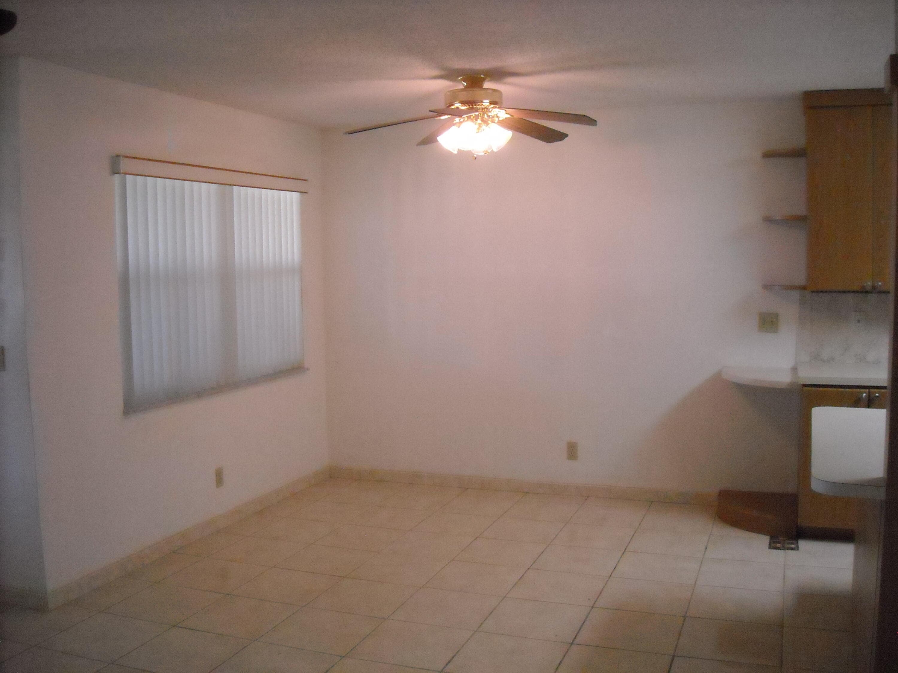122 Stratford I, West Palm Beach, FL 33417 — photo 11 of 36