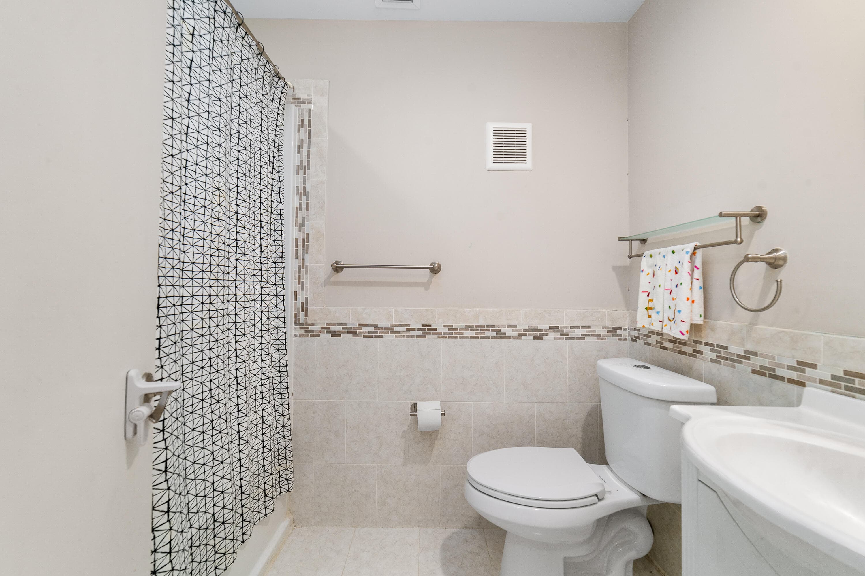 1060 Cedar Creek Way, Davie, FL 33325 — photo 15 of 32