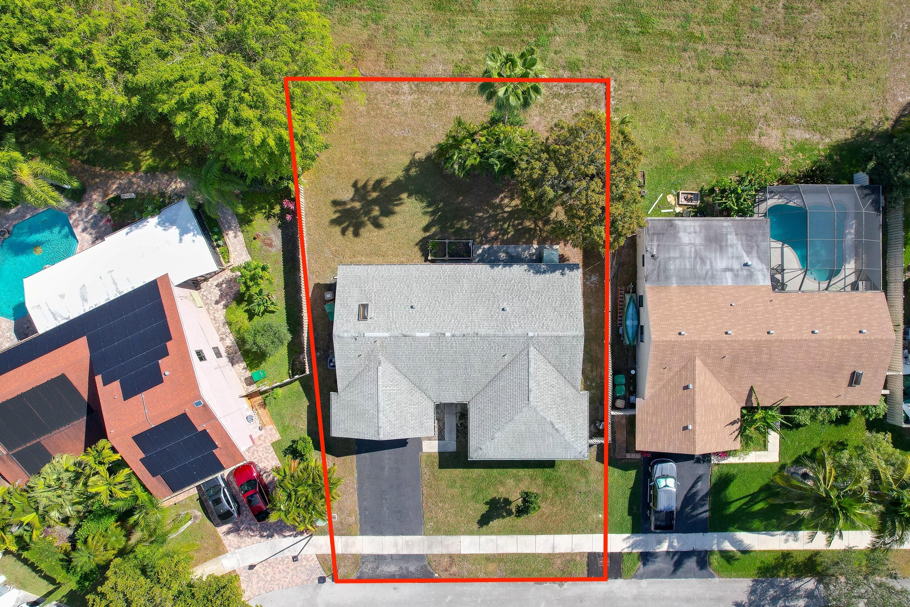 1060 Cedar Creek Way, Davie, FL 33325 — photo 27 of 32