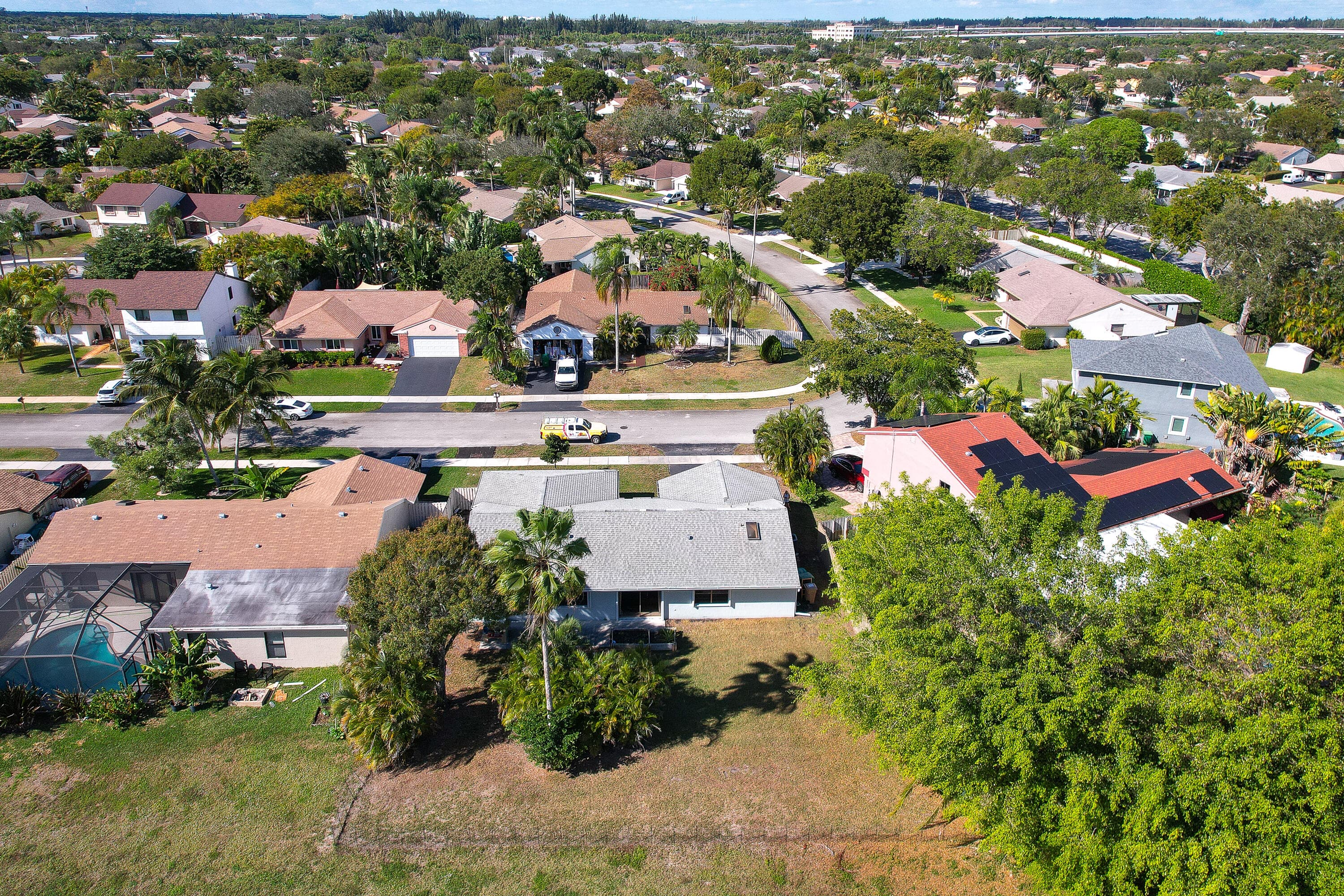 1060 Cedar Creek Way, Davie, FL 33325 — photo 31 of 32