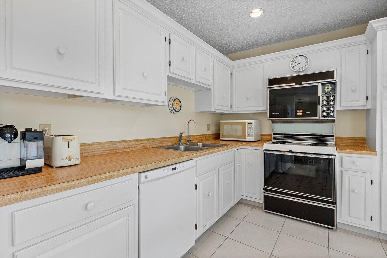 4665 Kittiwake Court Kingfisher N, Boynton Beach, FL 33436 — photo 11 of 40