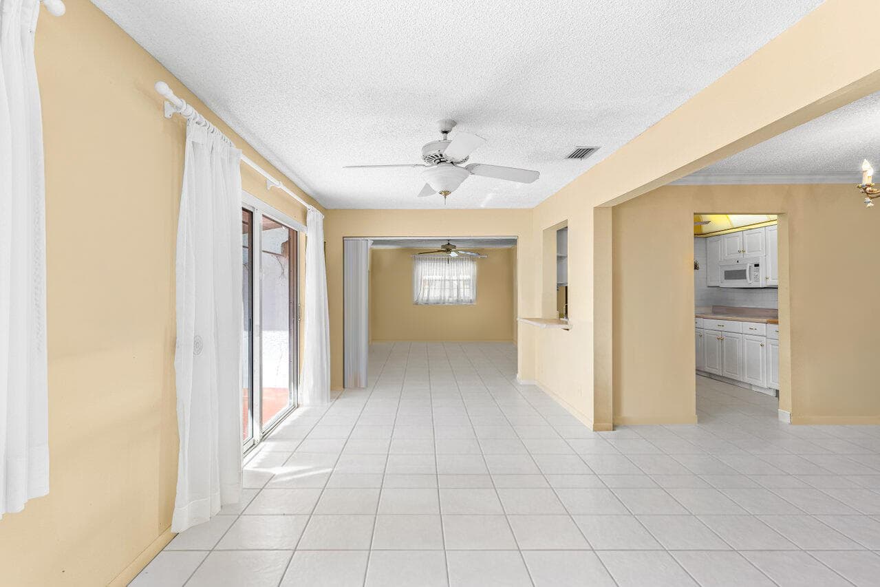 1802 SW 13th Avenue, Boynton Beach, FL 33426 — photo 8 of 22