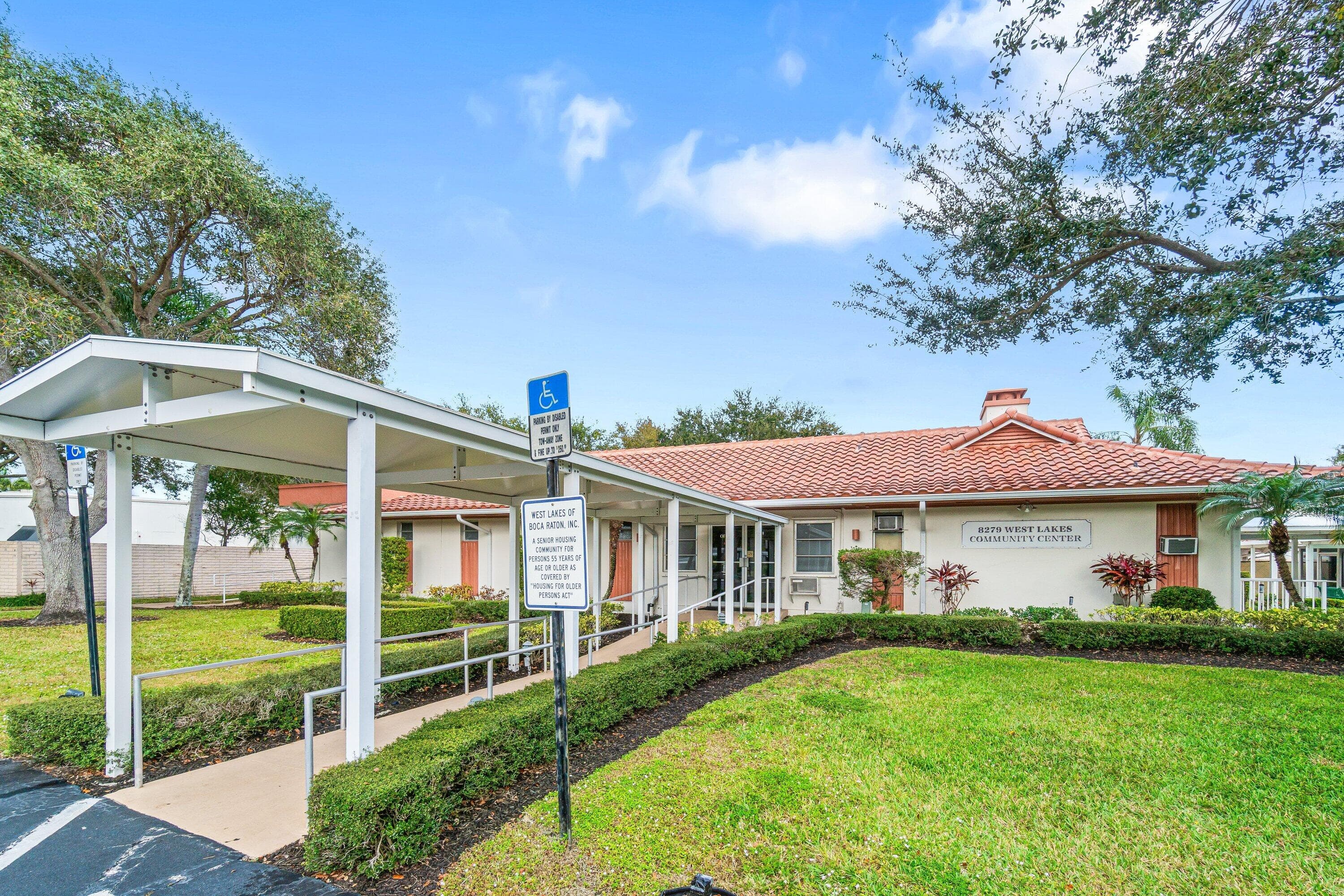 8350 E Club Road, Boca Raton, FL 33433 — photo 32 of 40