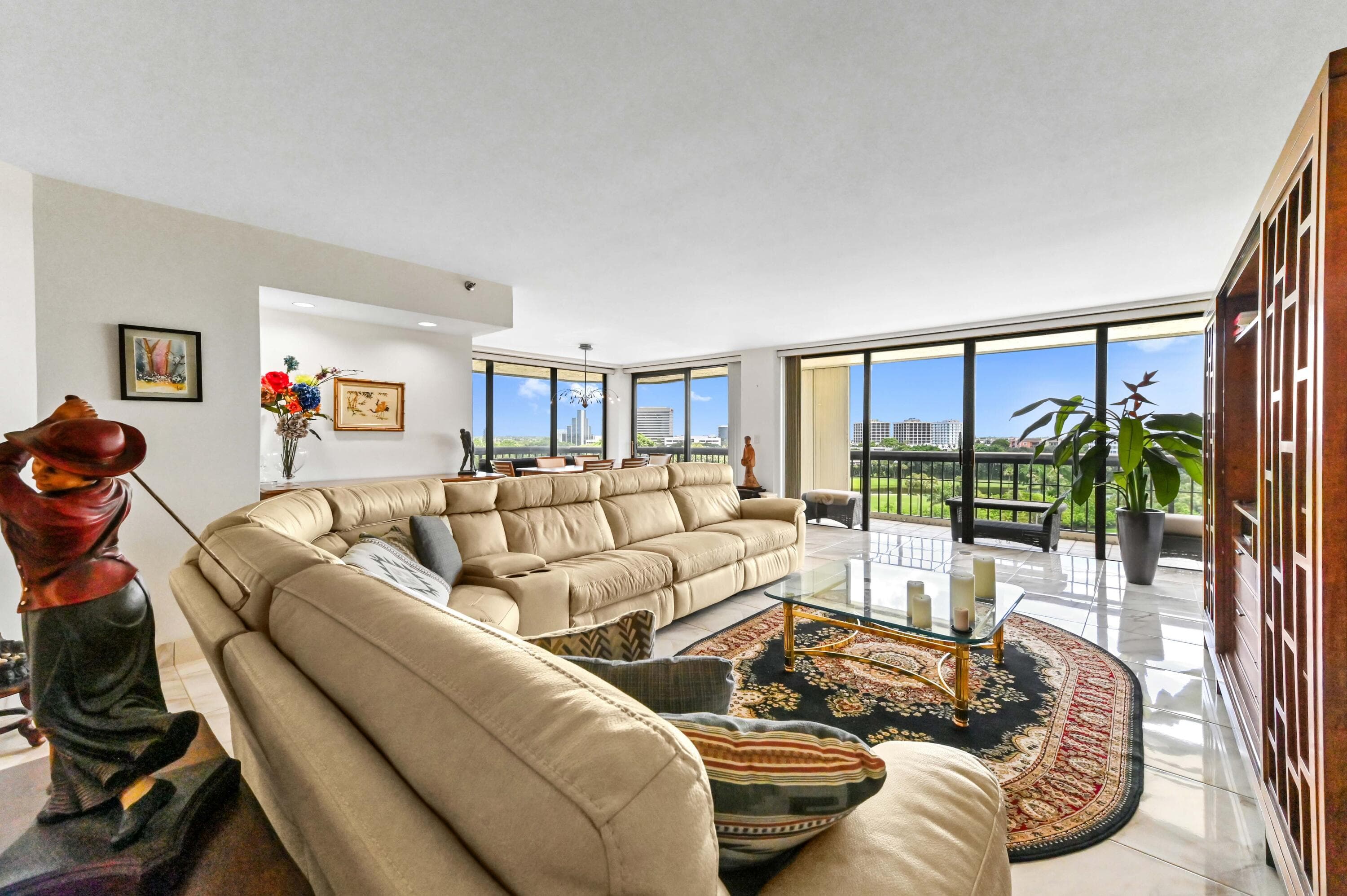 1900 Consulate Place 604, West Palm Beach, FL 33401 — photo 4 of 74