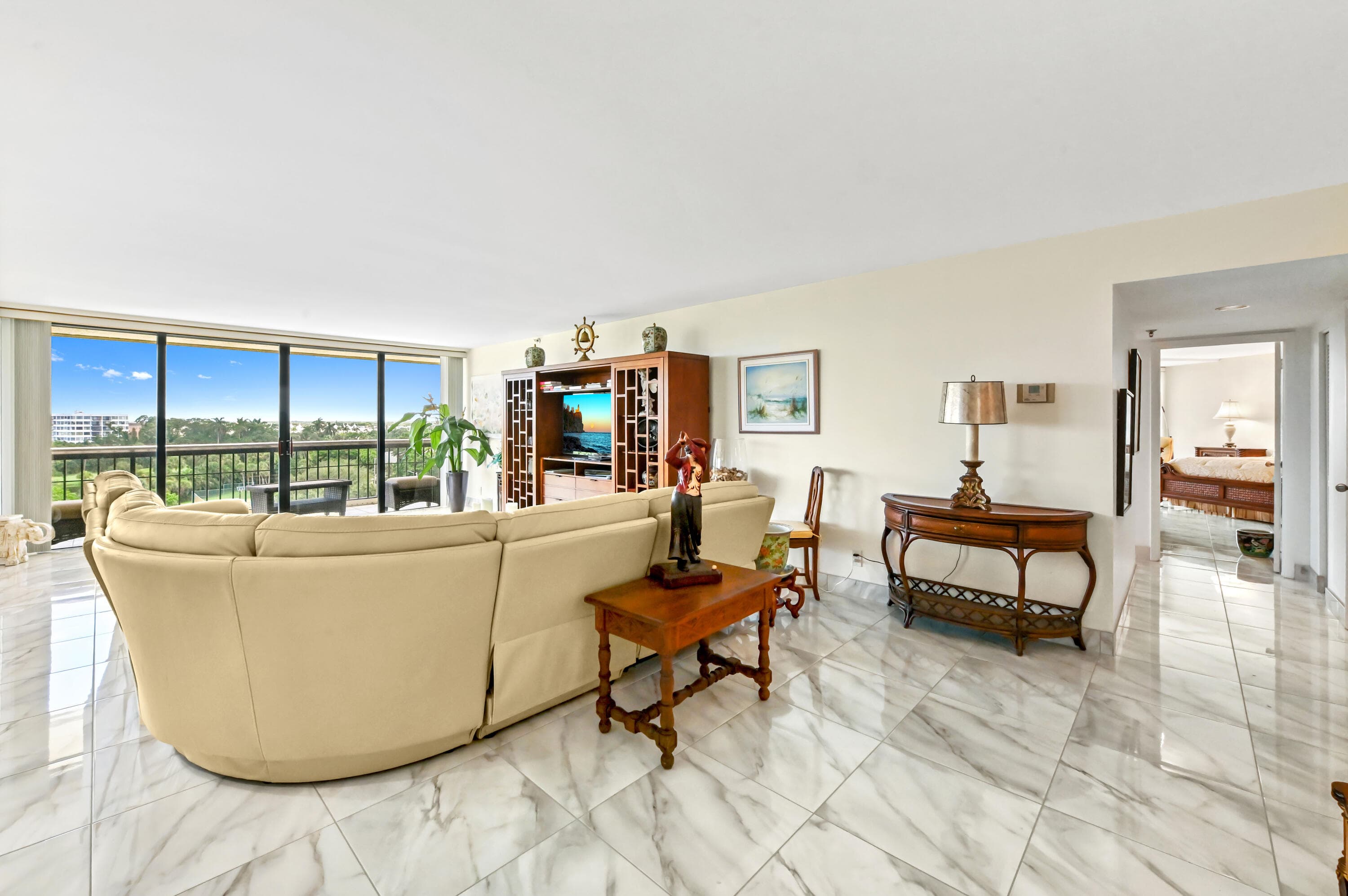 1900 Consulate Place 604, West Palm Beach, FL 33401 — photo 9 of 74