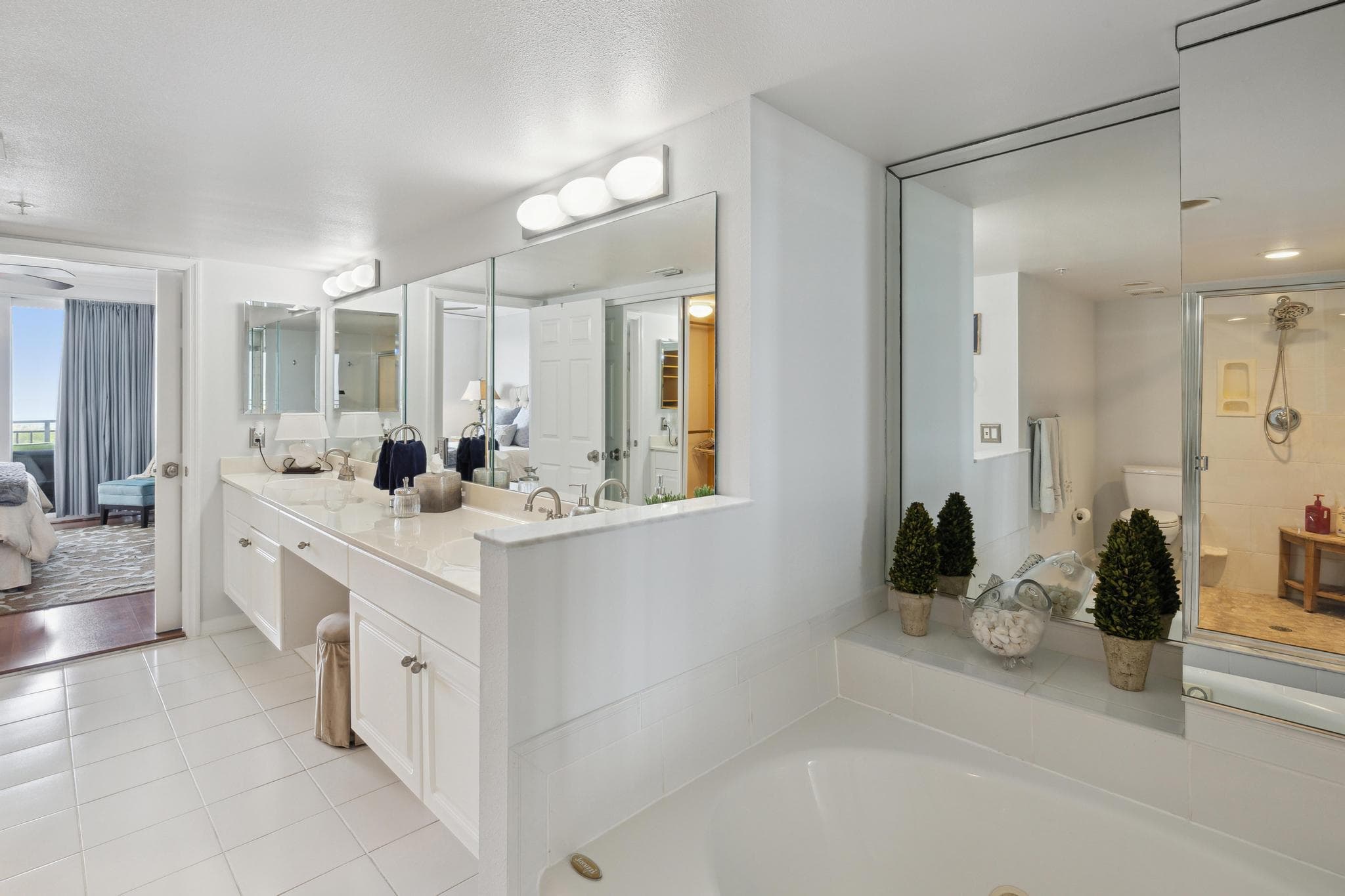 2880 NE 14th St. Causeway 904, Pompano Beach, FL 33062 — photo 18 of 53
