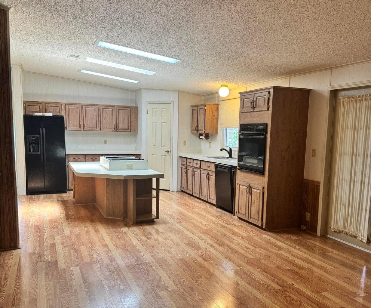 14119 Isla Flores Avenue, Fort Pierce, FL 34951 — photo 15 of 40