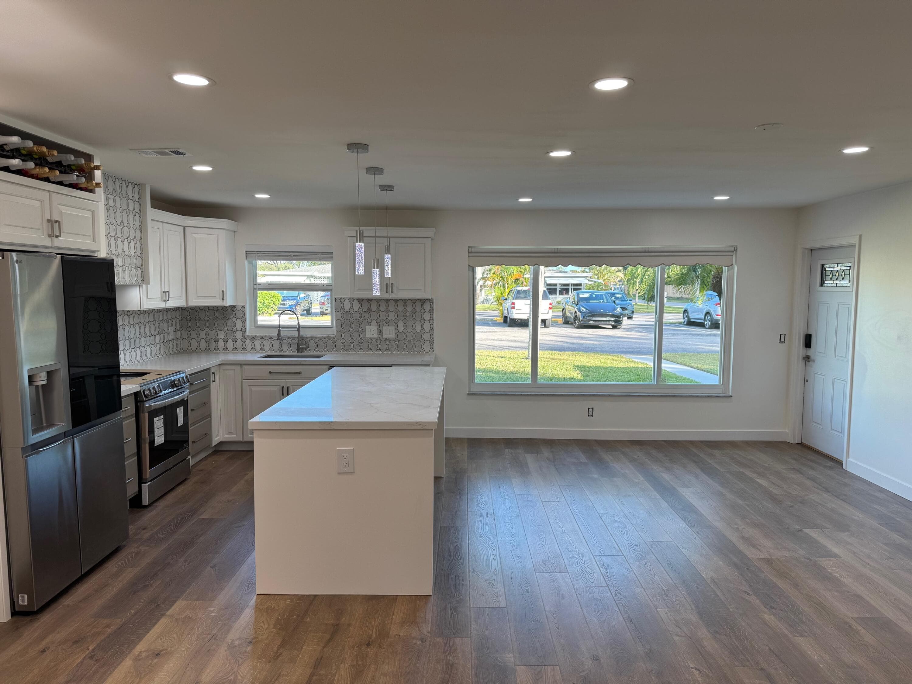 917 S Drive Terrace B, Delray Beach, FL 33445 — photo 5 of 38