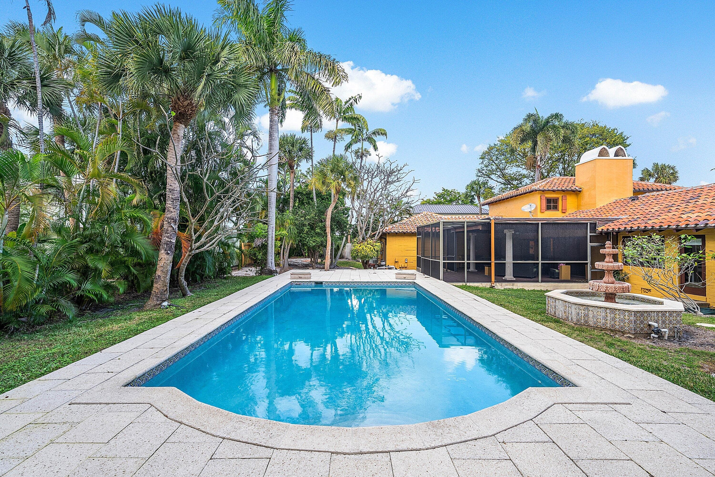 334 Palm Trail, Delray Beach, FL 33483 — photo 10 of 35