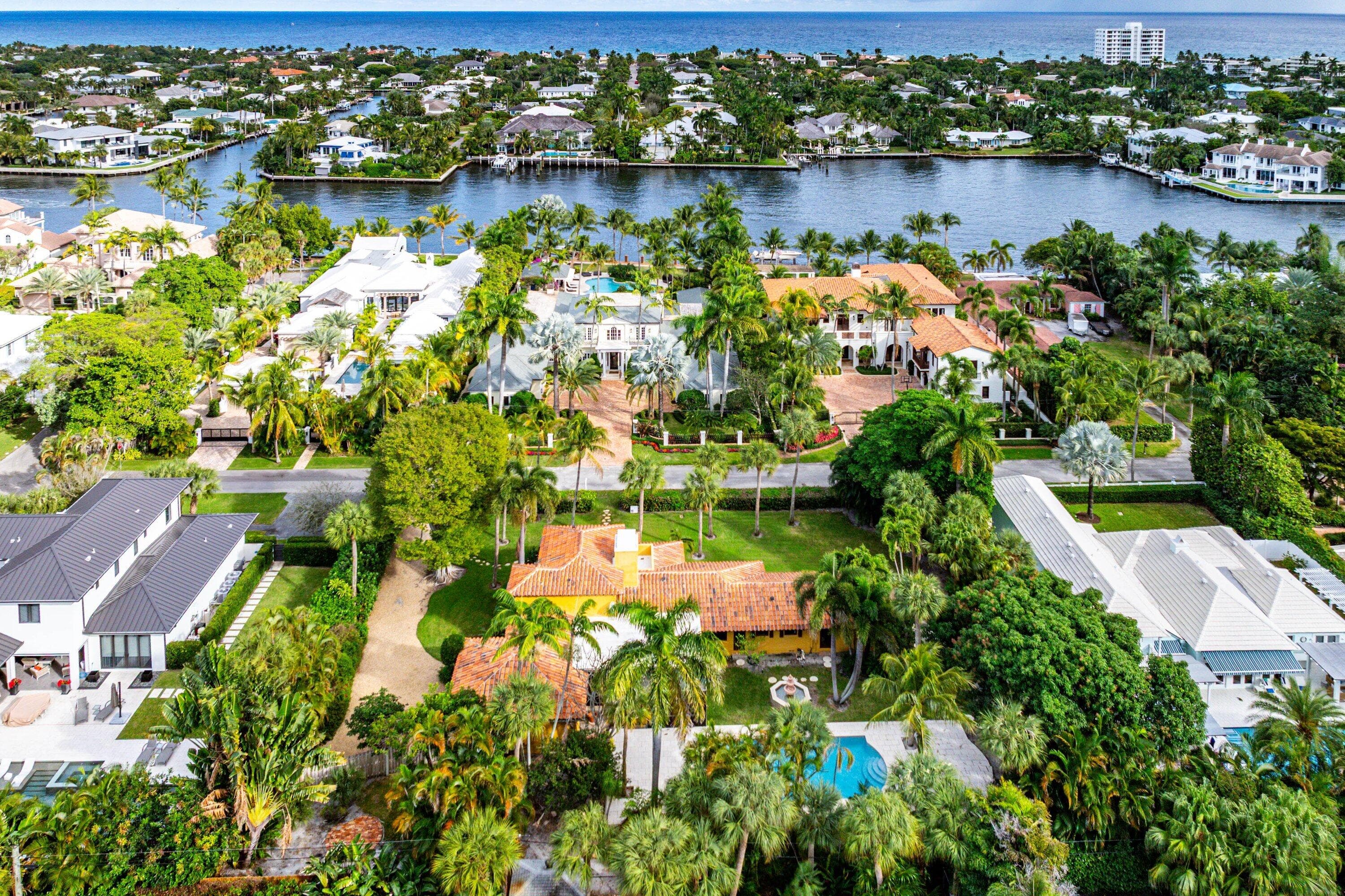 334 Palm Trail, Delray Beach, FL 33483 — photo 2 of 35