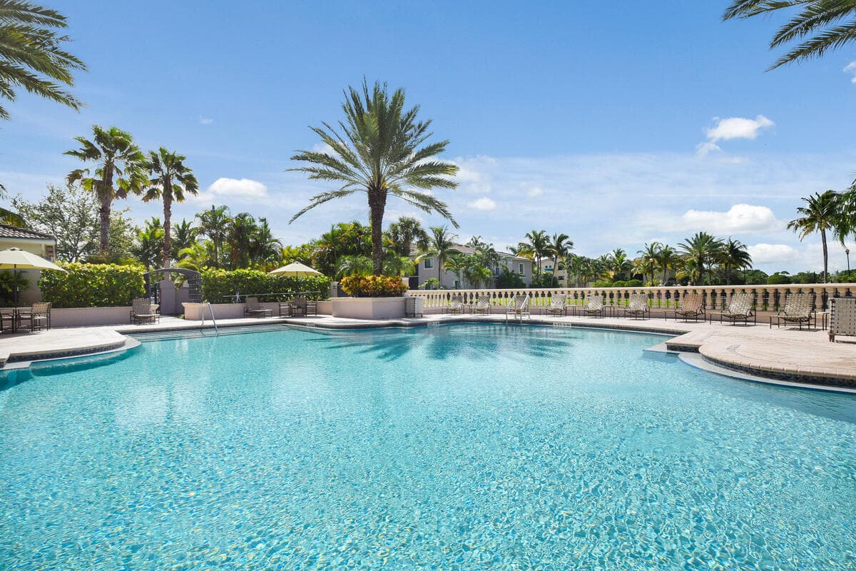2916 Tuscany Court 104, Palm Beach Gardens, FL 33410 — photo 36 of 41