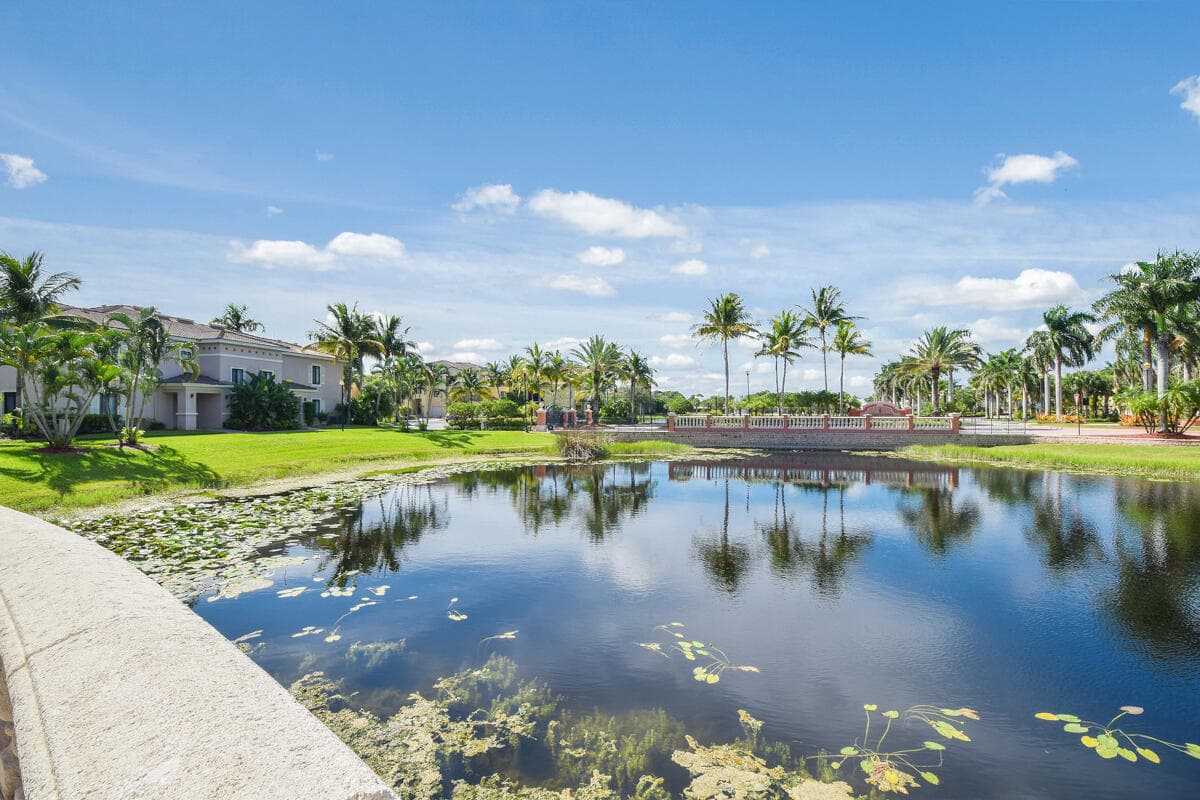 2916 Tuscany Court 104, Palm Beach Gardens, FL 33410 — photo 38 of 41