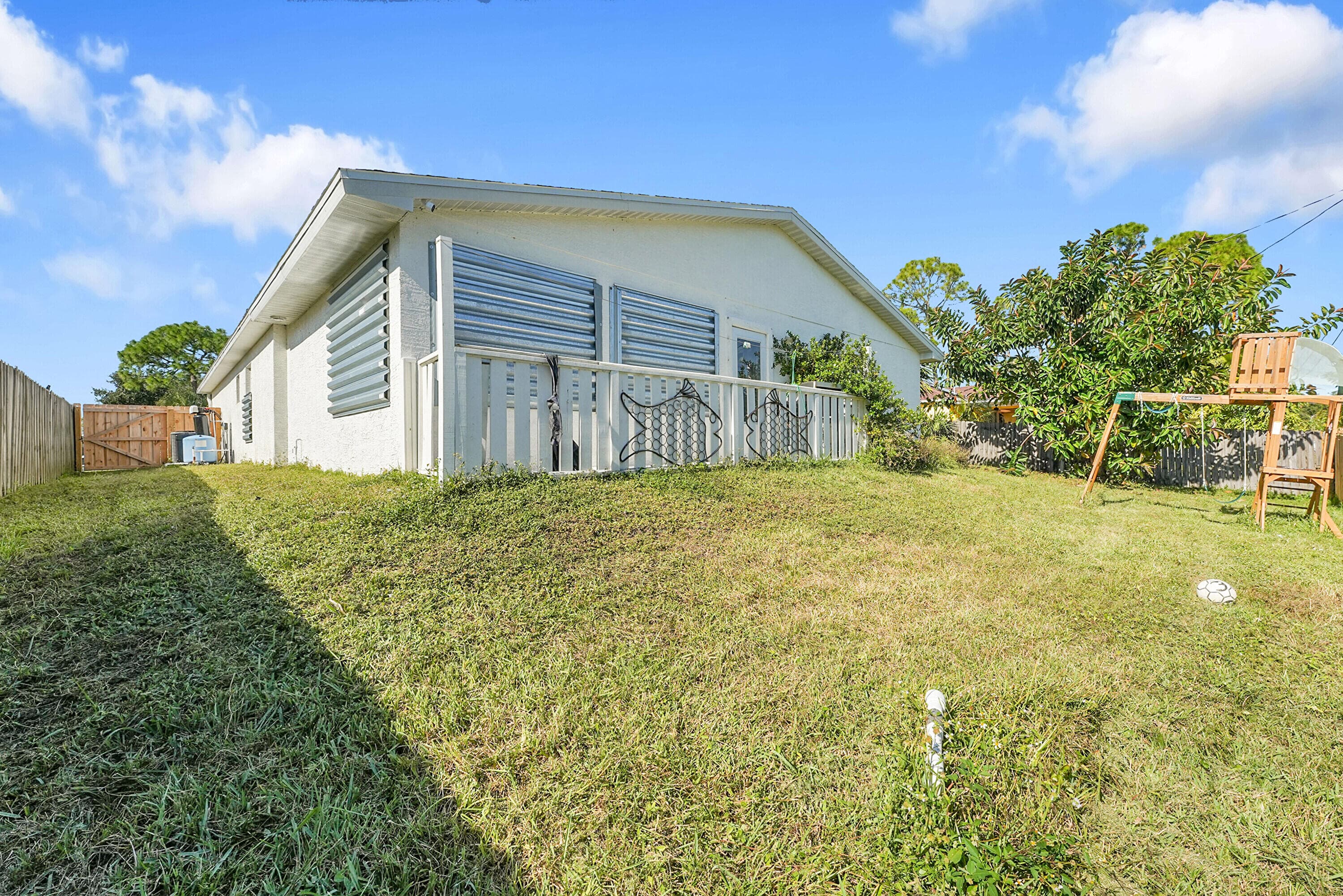 7856 101st Avenue, Vero Beach, FL 32967 — photo 27 of 42