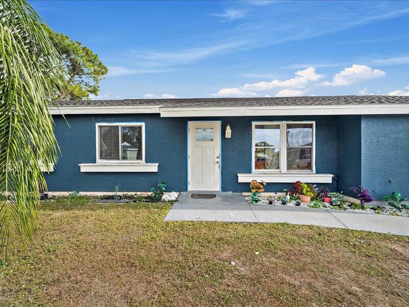 2464 Shenandoah Street, North Port, FL 34287 — photo 2 of 21