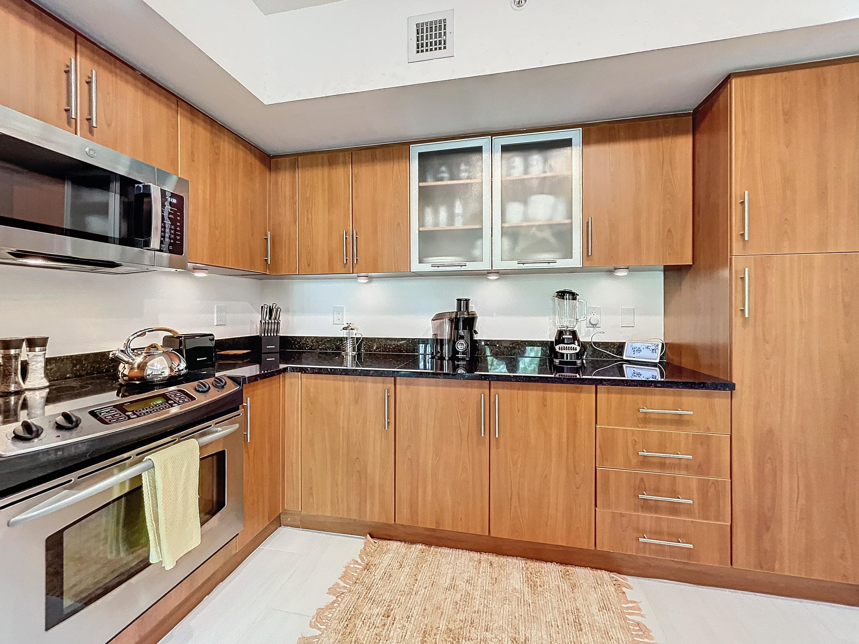 600 S Dixie Highway 630, West Palm Beach, FL 33401 — photo 3 of 32