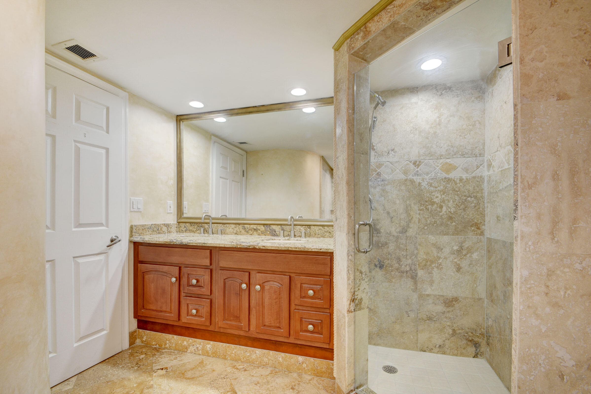 3250 S Ocean Boulevard 207s, Palm Beach, FL 33480 — photo 20 of 46