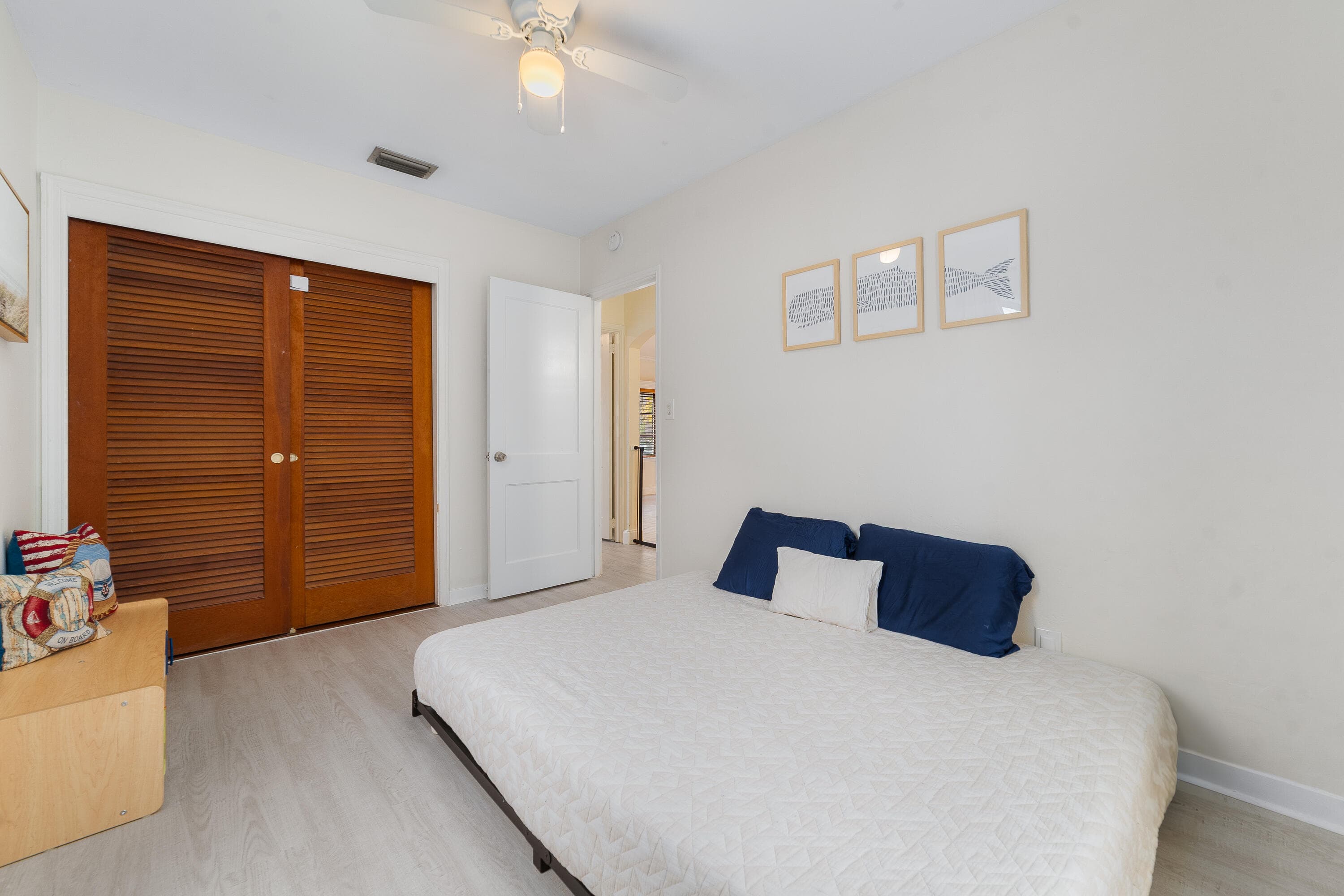 719 Valley Forge Road, West Palm Beach, FL 33405 — photo 15 of 29