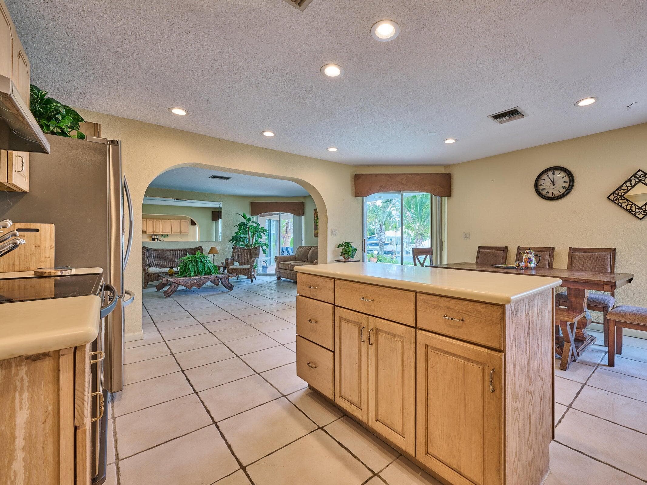 2810 NE 48th Court, Lighthouse Point, FL 33064 — photo 15 of 17