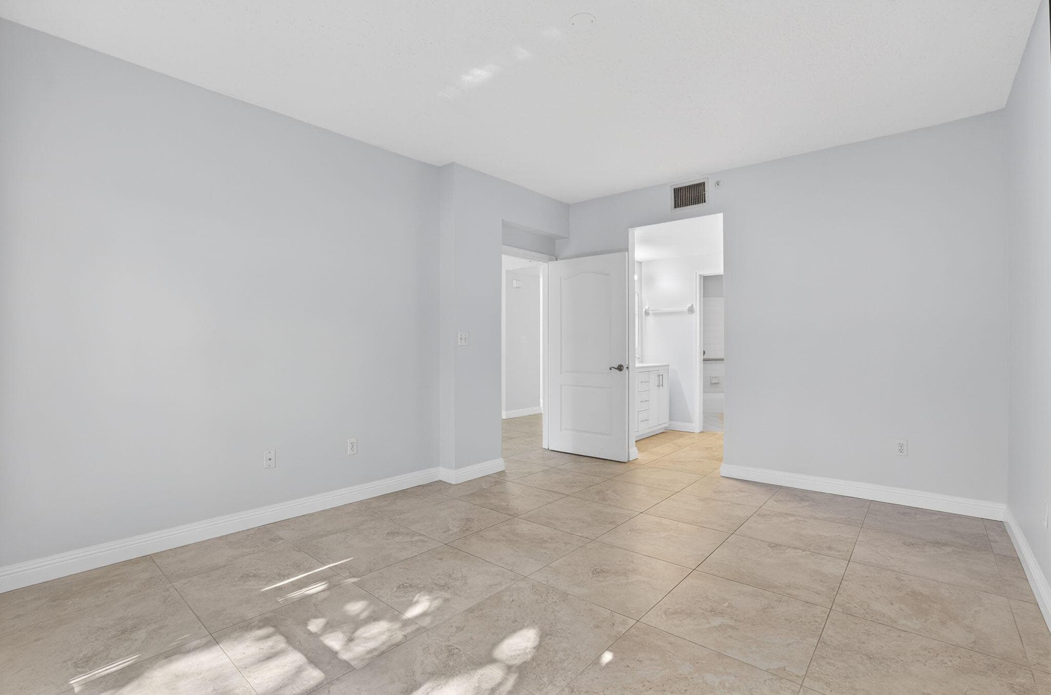 800 Uno Lago Drive 102, Juno Beach, FL 33408 — photo 23 of 54