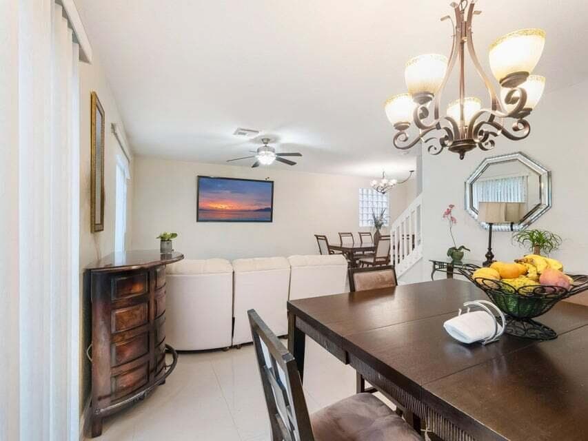 846 Gazetta Way, West Palm Beach, FL 33413 — photo 15 of 43