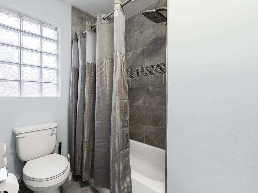 846 Gazetta Way, West Palm Beach, FL 33413 — photo 26 of 43