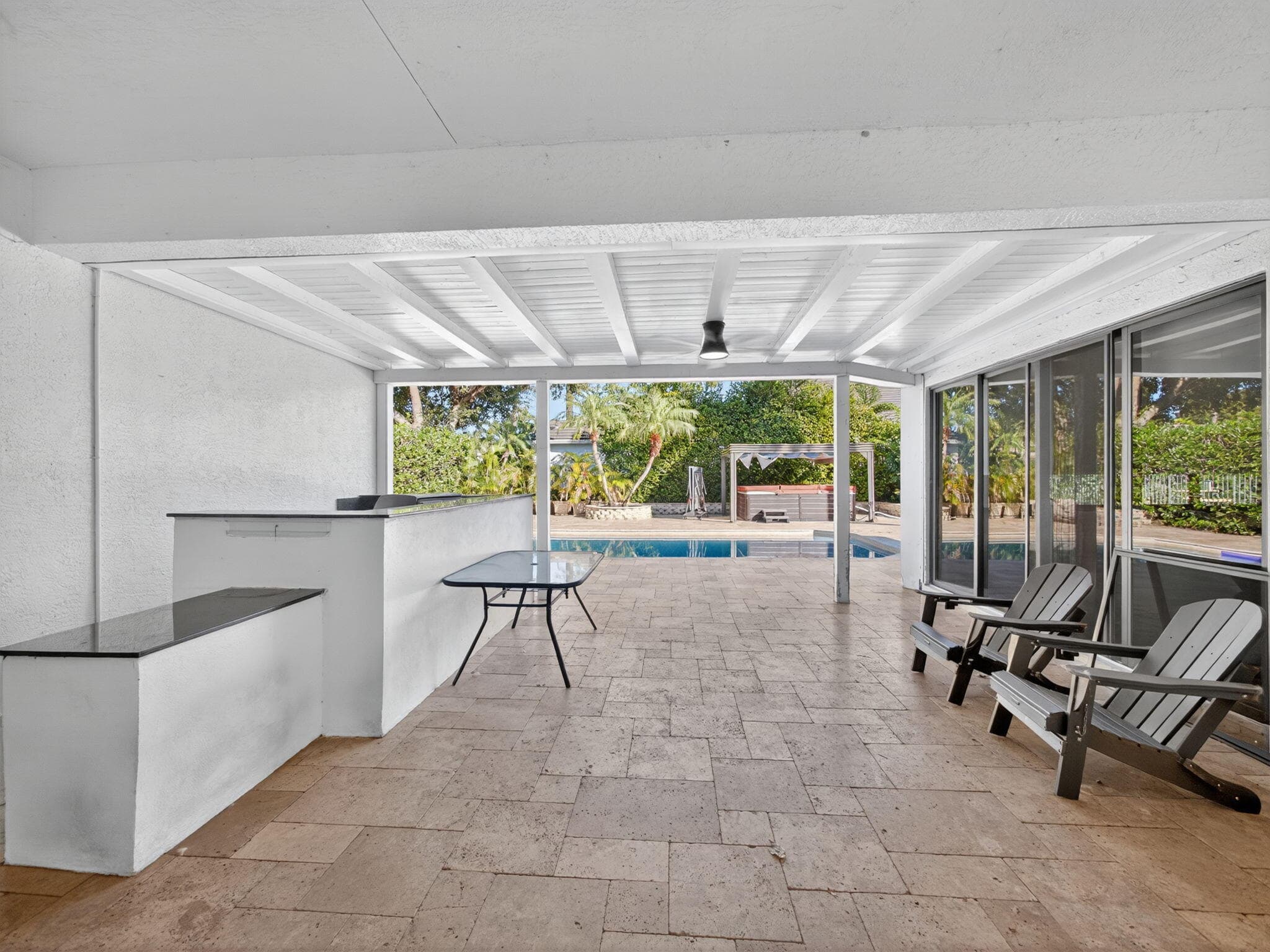 125 Pembroke Drive, Palm Beach Gardens, FL 33418 — photo 9 of 23