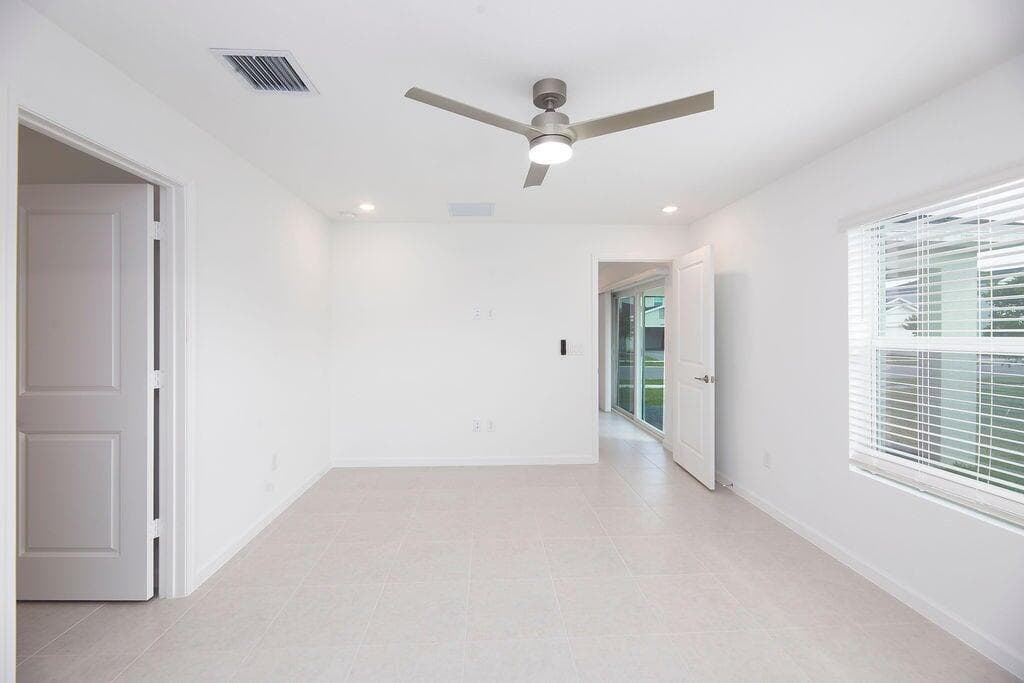 11146 NW Fernbrook Drive, Port St. Lucie, FL 34987 — photo 17 of 39