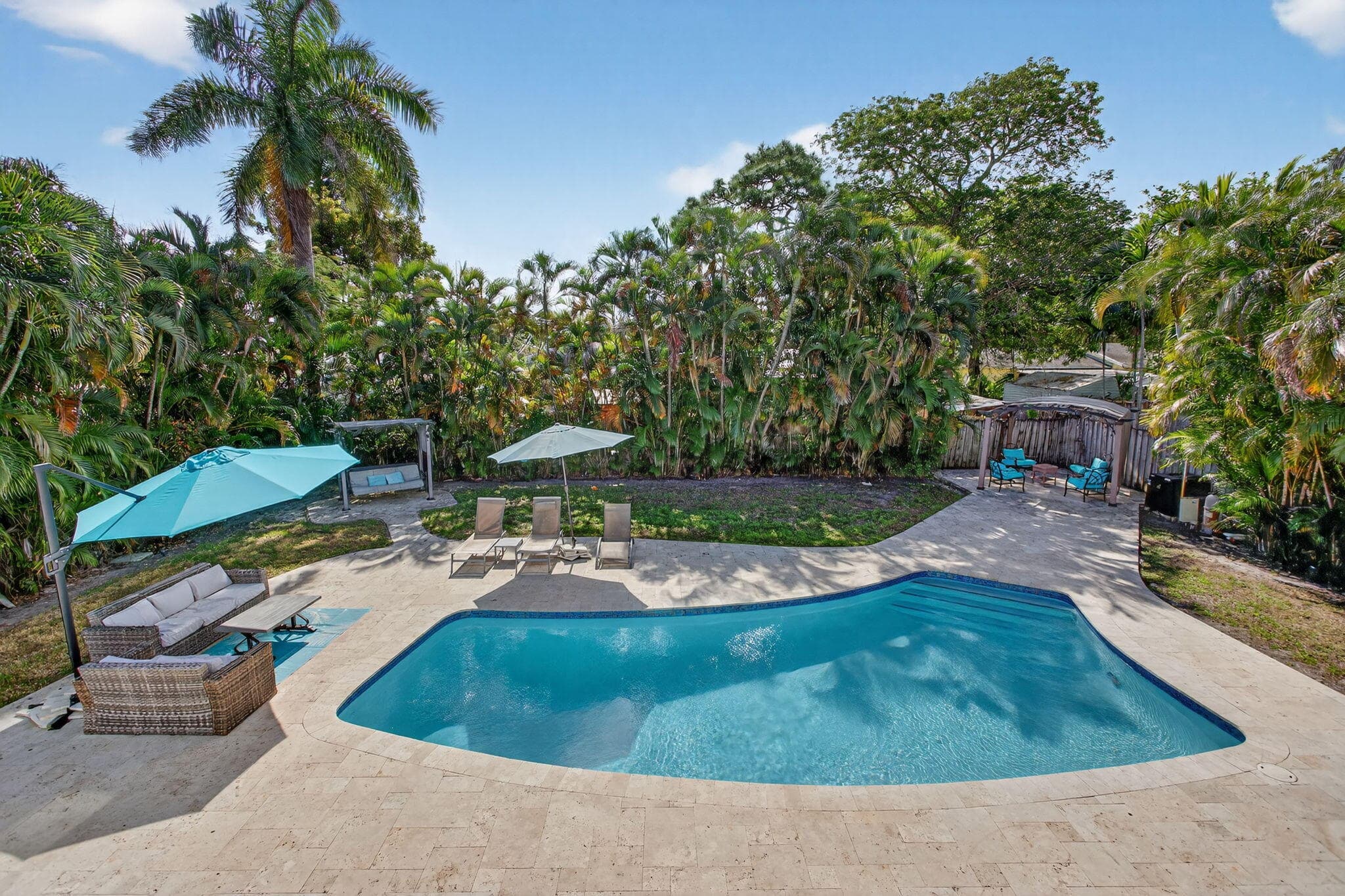 736 NE 34th Court, Oakland Park, FL 33334 — photo 23 of 47