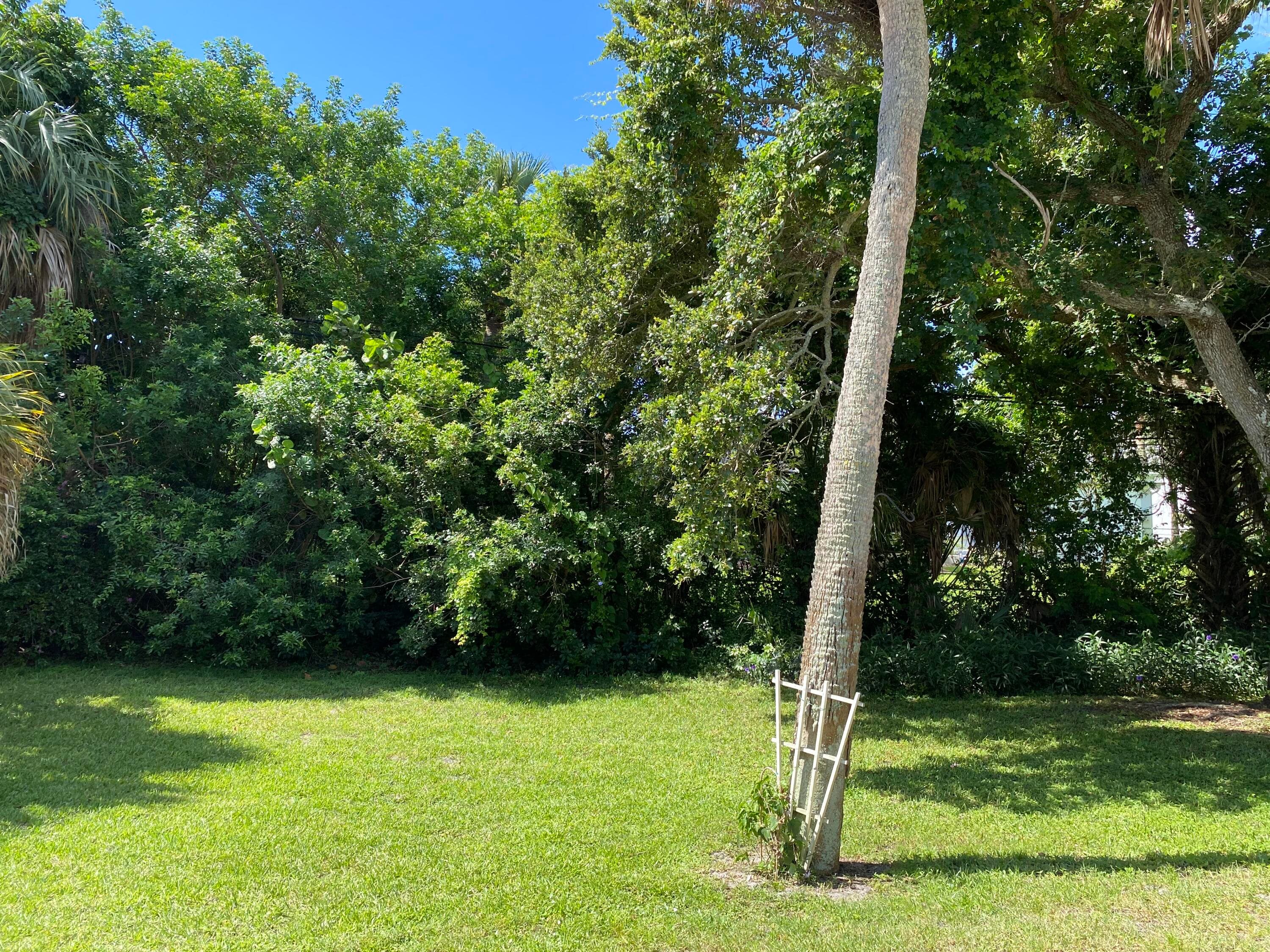 956 Tulip Lane, Vero Beach, FL 32963 — photo 38 of 52