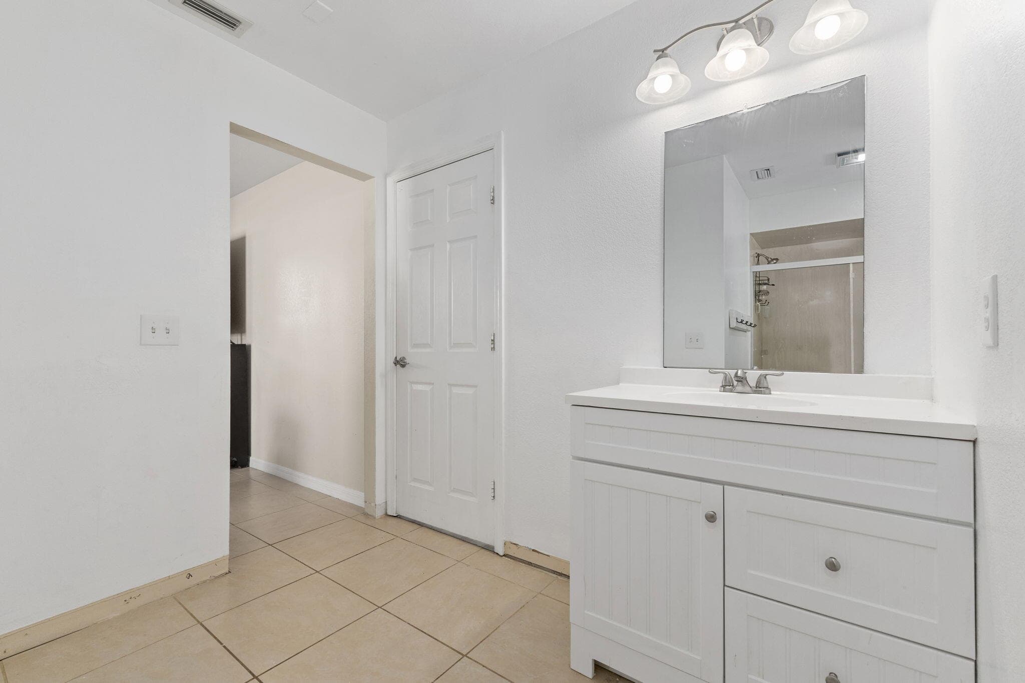 449 SE Oakridge Drive, Port St. Lucie, FL 34984 — photo 18 of 46