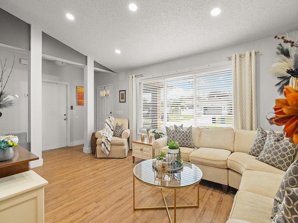 4401 SW Babylon Street, Port St. Lucie, FL 34953 — photo 4 of 39