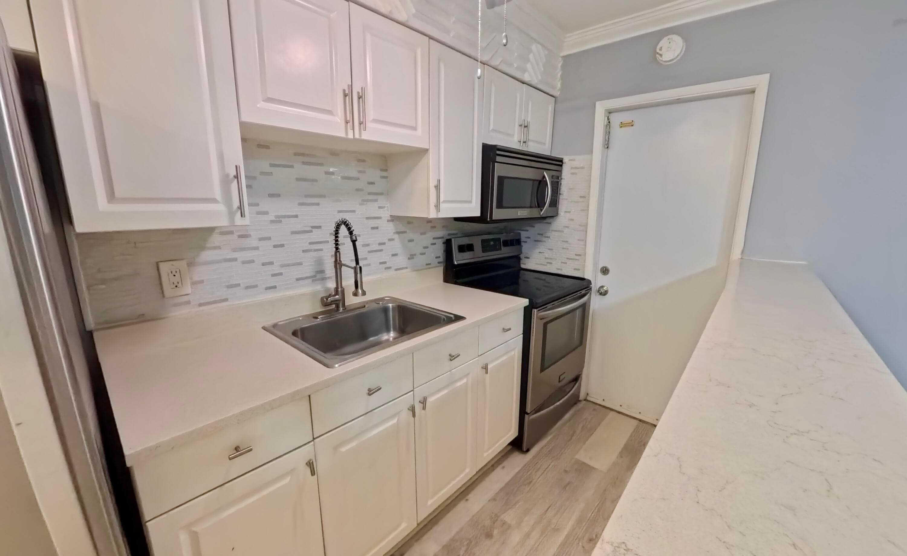 2621 Grant Street 10a, Hollywood, FL 33020 — photo 10 of 23