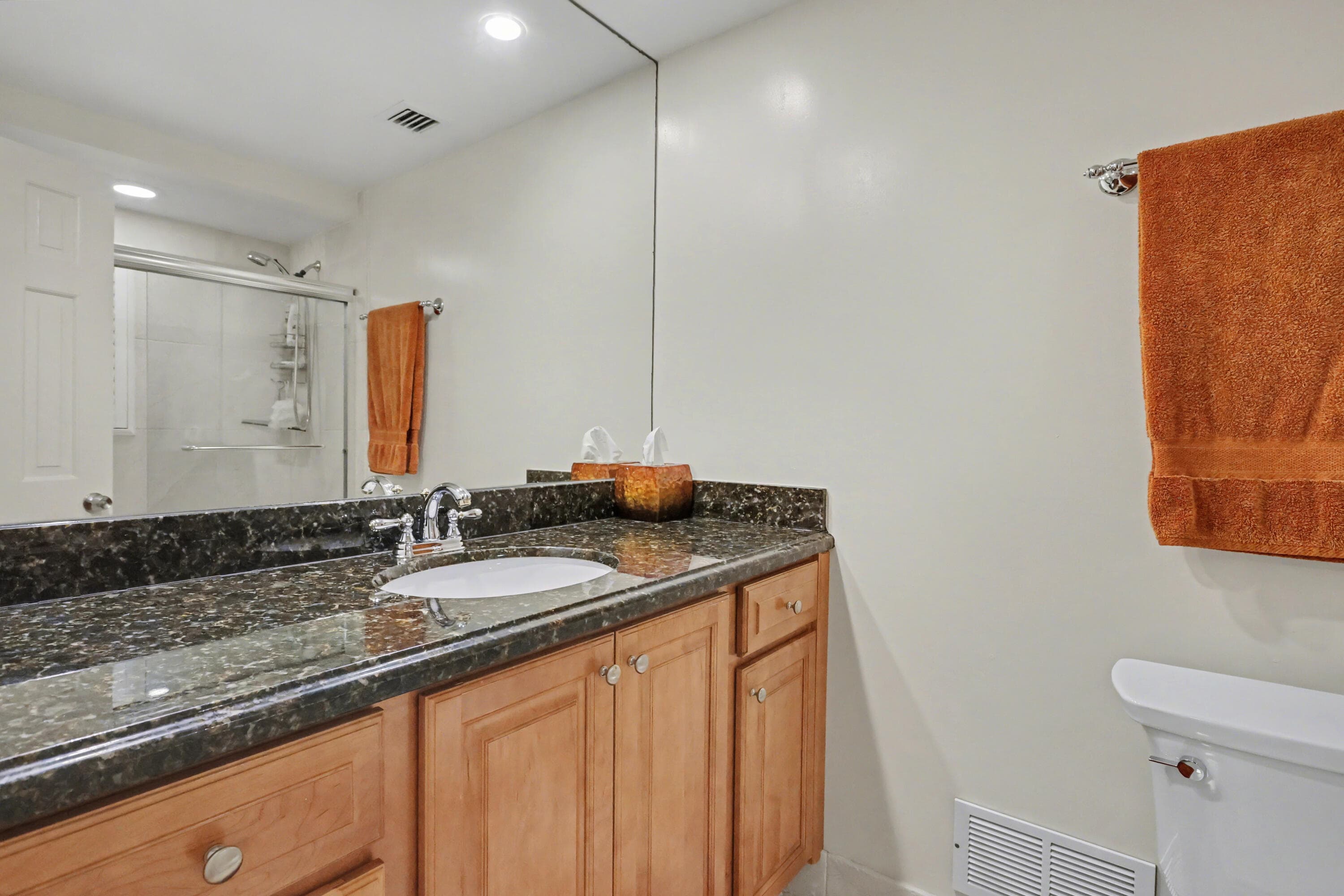 129 S Golfview Road 2, Lake Worth Beach, FL 33460 — photo 17 of 34