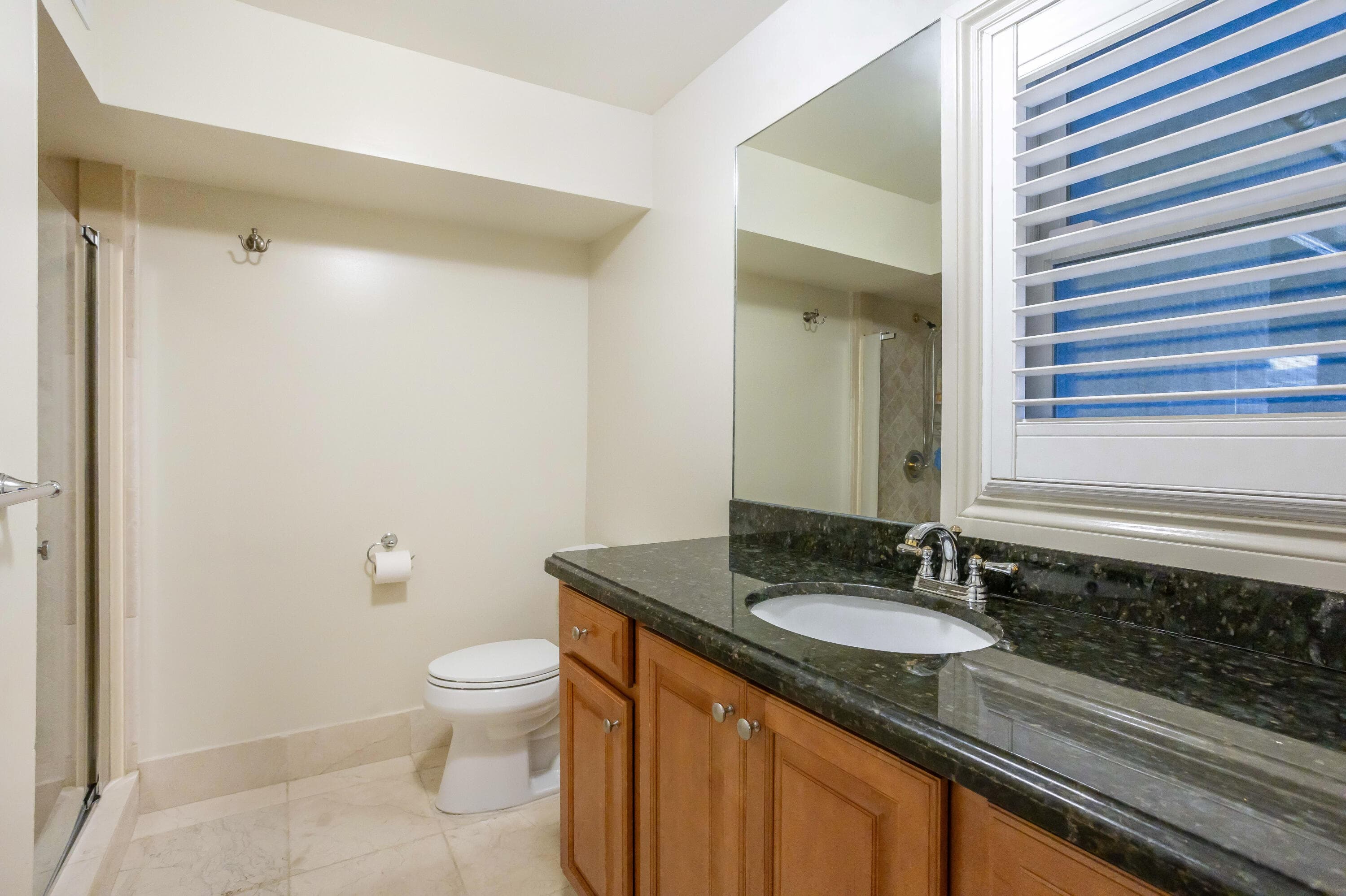 129 S Golfview Road 2, Lake Worth Beach, FL 33460 — photo 19 of 34