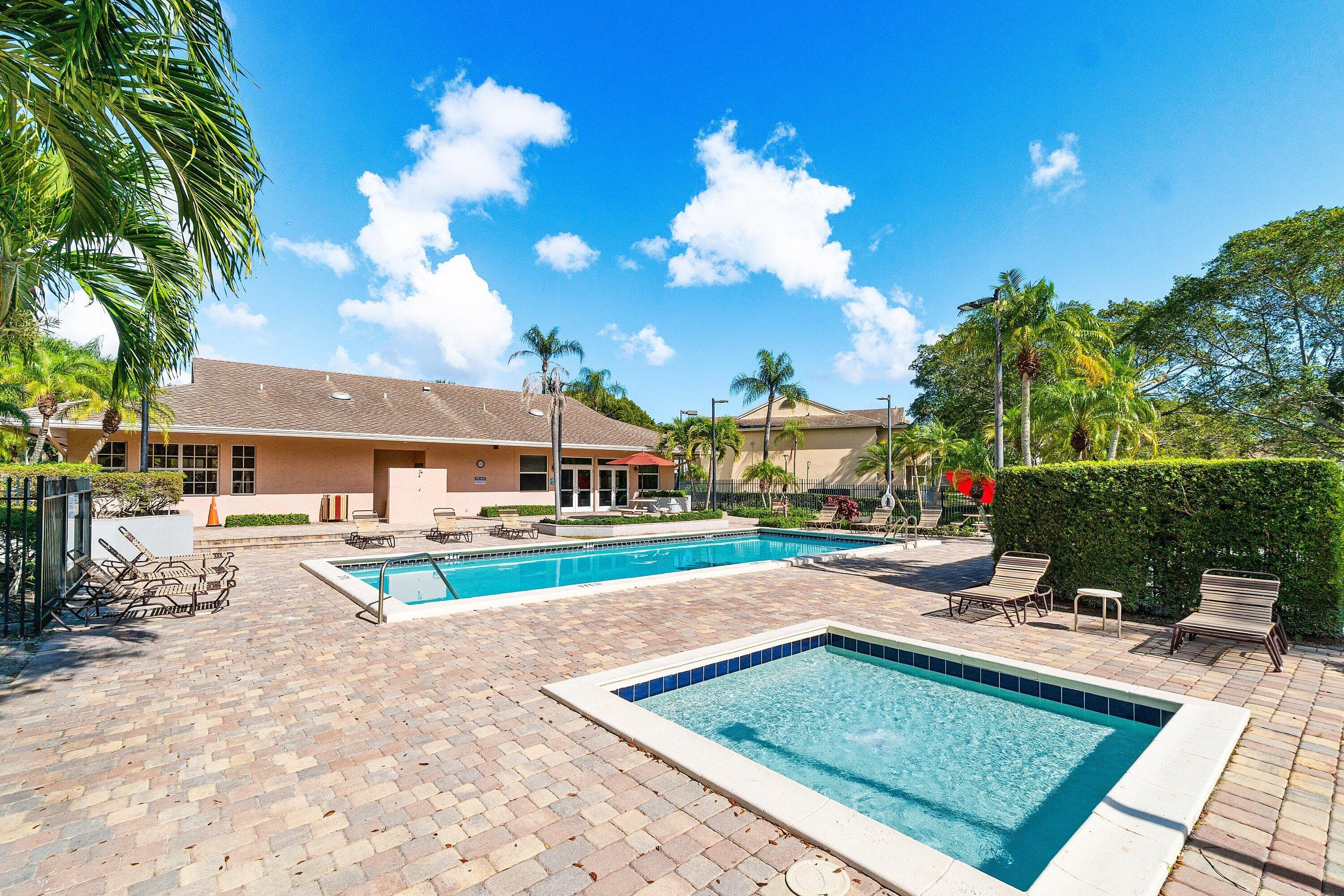 751 Cypress Lane B7, Deerfield Beach, FL 33064 — photo 31 of 42