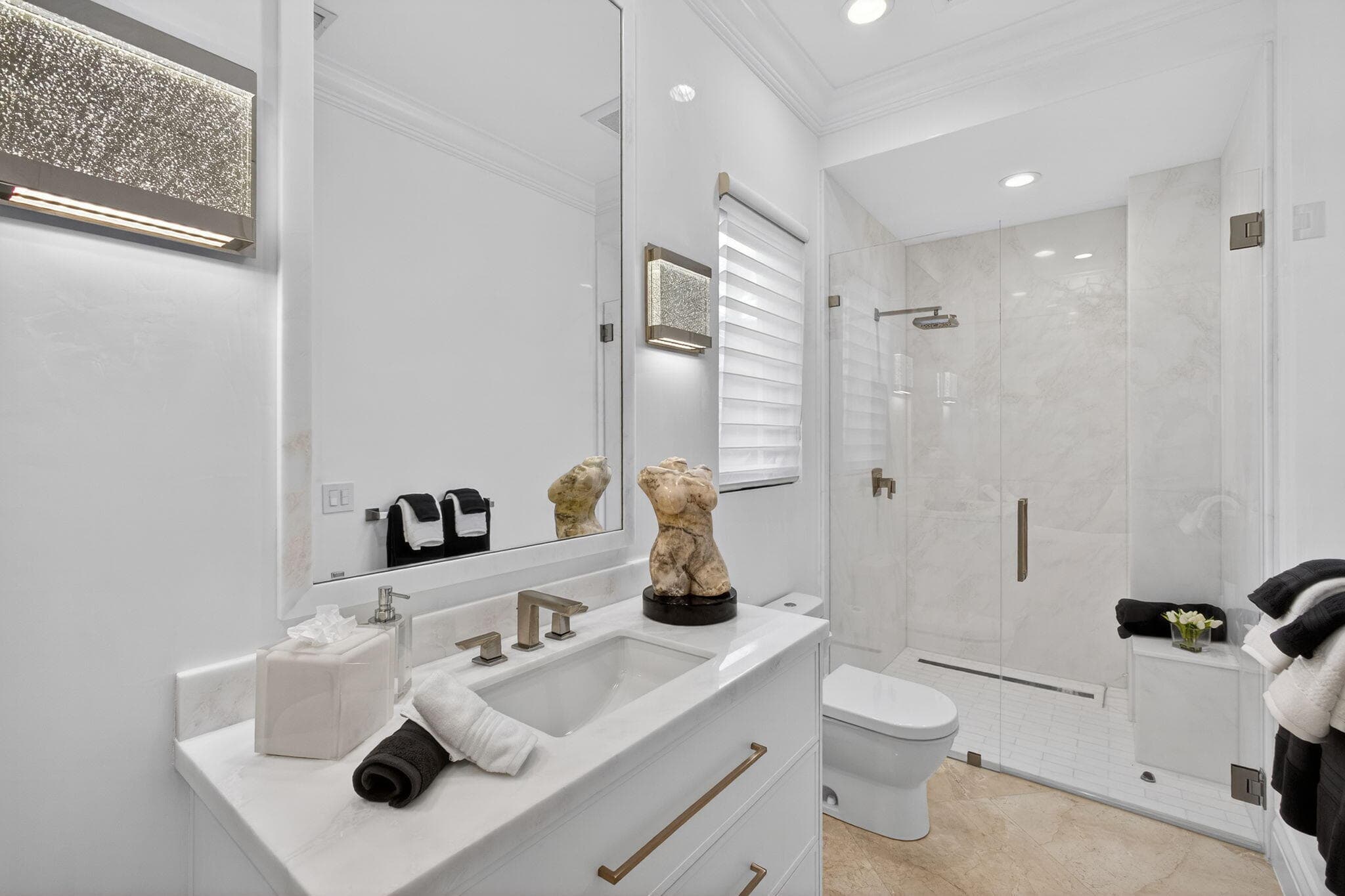 213 Via Palacio, Palm Beach Gardens, FL 33418 — photo 76 of 159