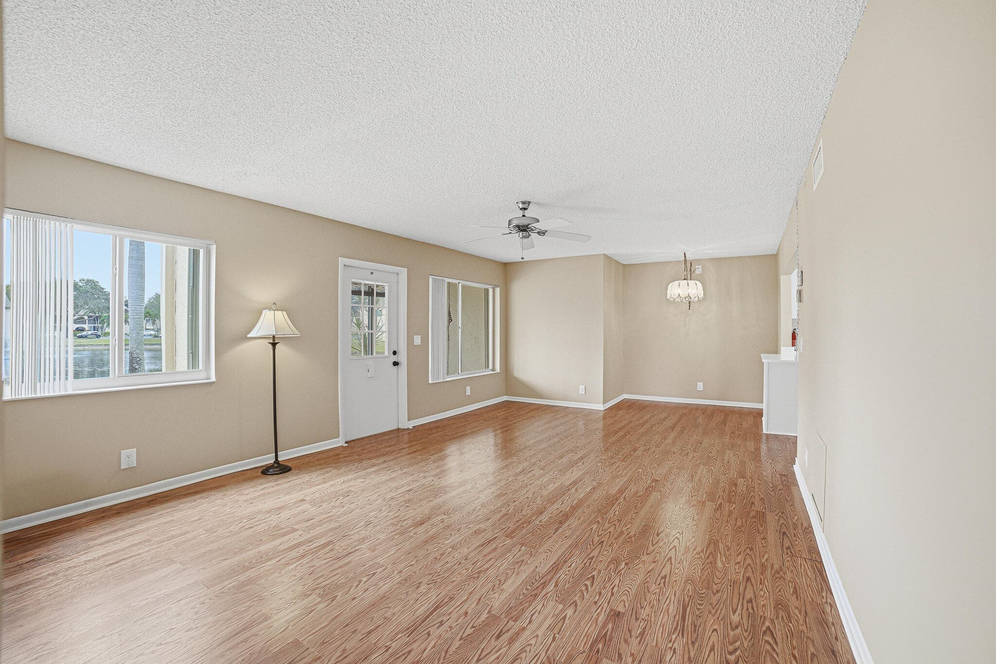 128 Lake Pine Circle B-1, Greenacres, FL 33463 — photo 5 of 34