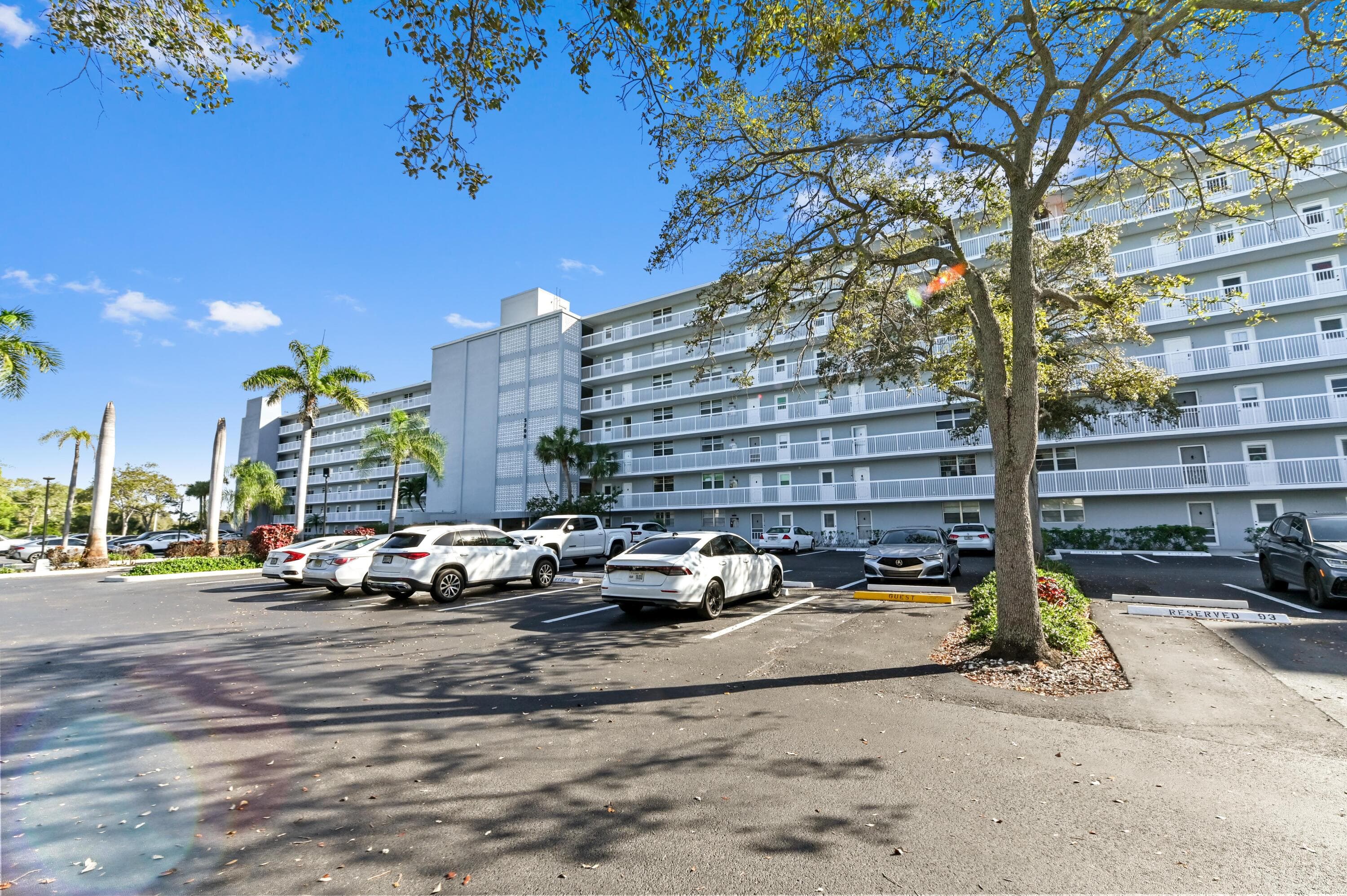5700 NW 2nd Avenue 503, Boca Raton, FL 33487 — photo 1 of 37