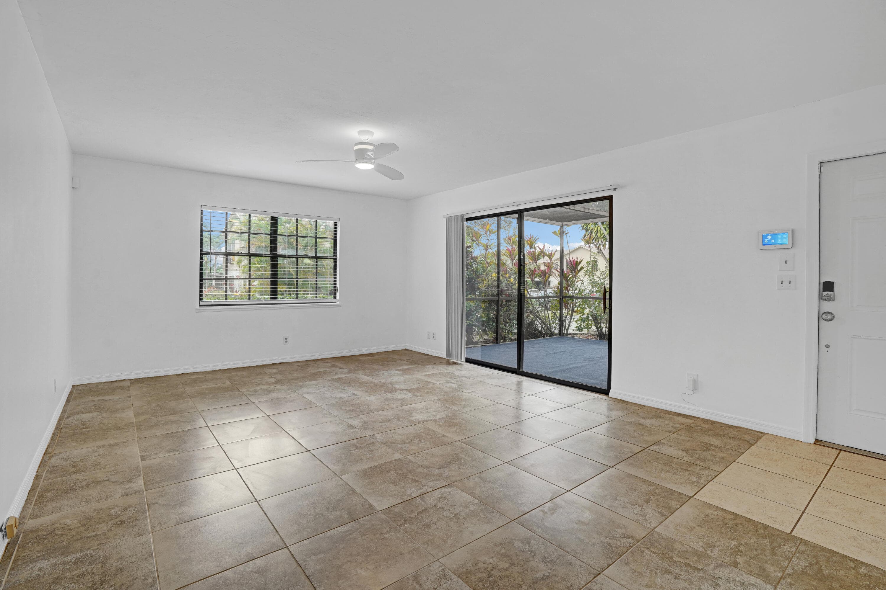7437 SE Jamestown Terrace 1304, Hobe Sound, FL 33455 — photo 10 of 30