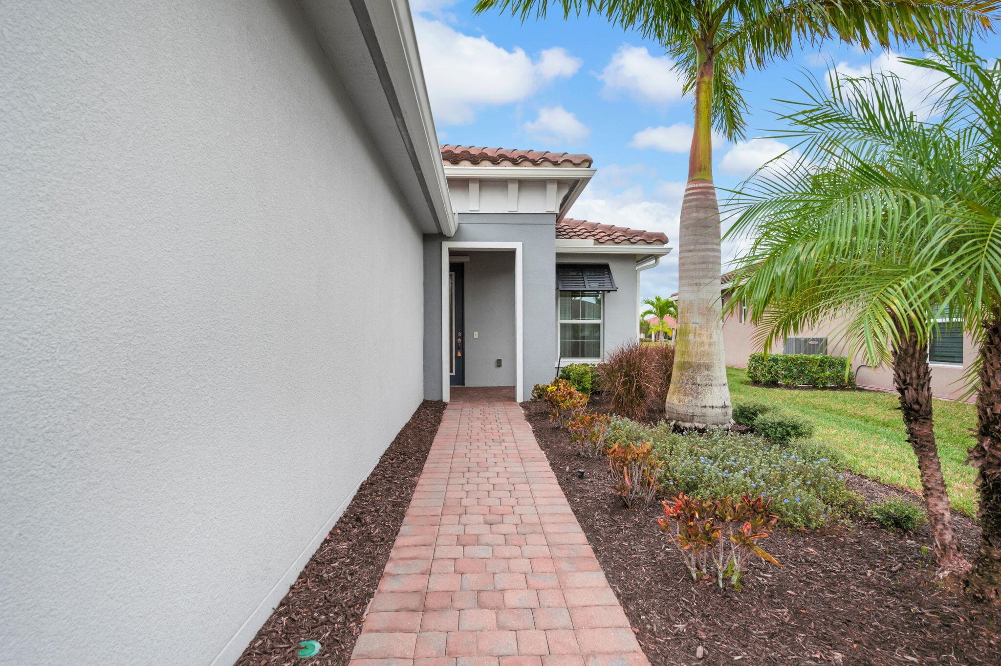 9669 SW Forestwood Avenue, Port St. Lucie, FL 34987 — photo 4 of 33