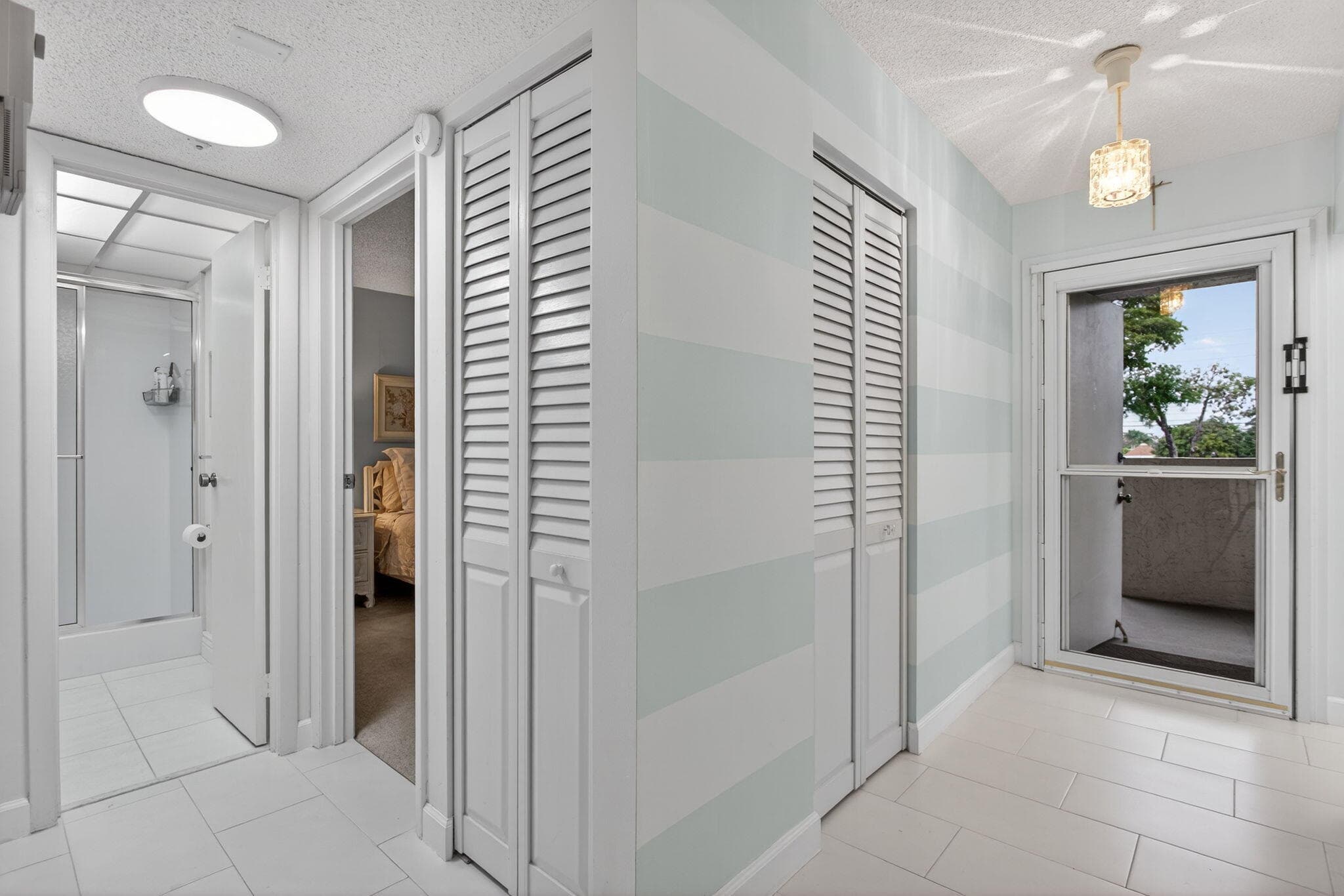6080 NW 44th Street 214, Lauderhill, FL 33319 — photo 8 of 35