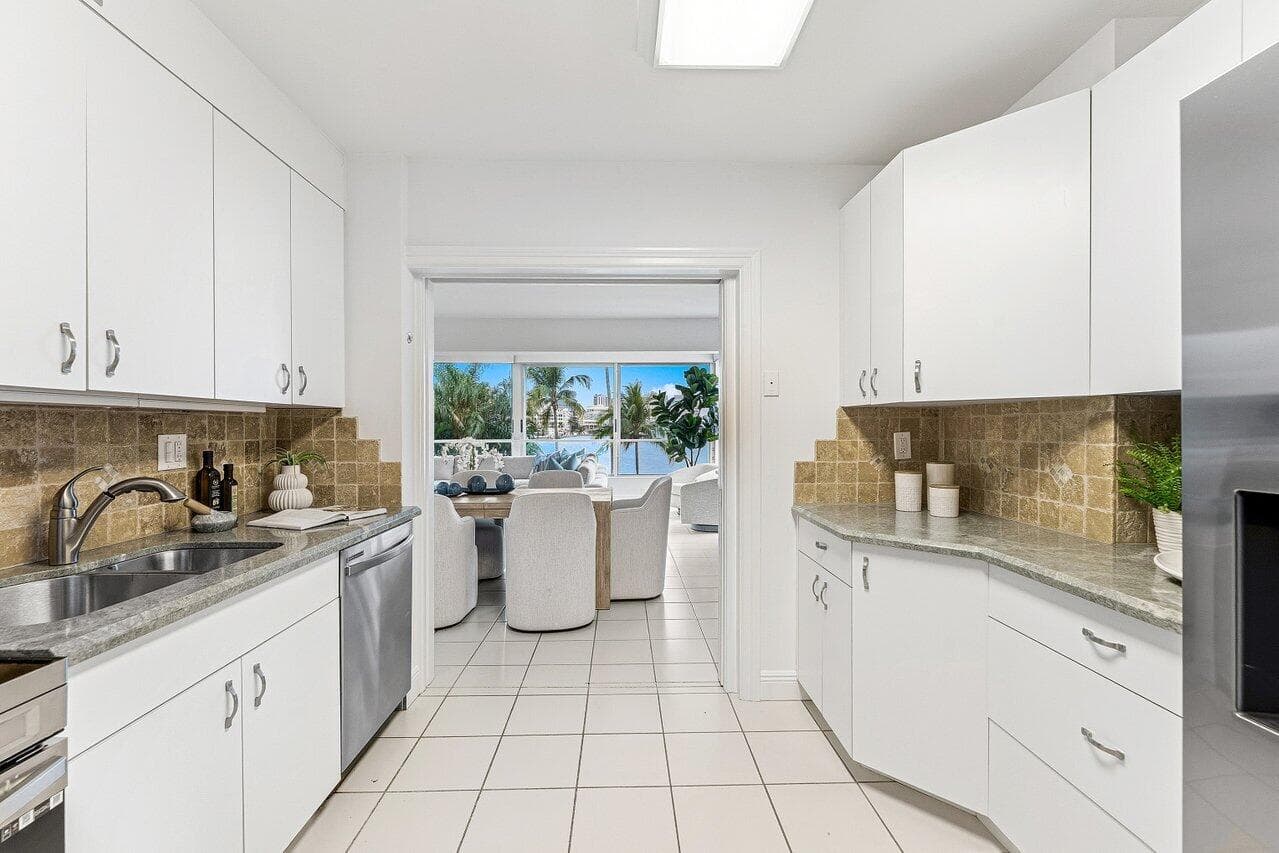 44 Cocoanut Row 120b, Palm Beach, FL 33480 — photo 14 of 42
