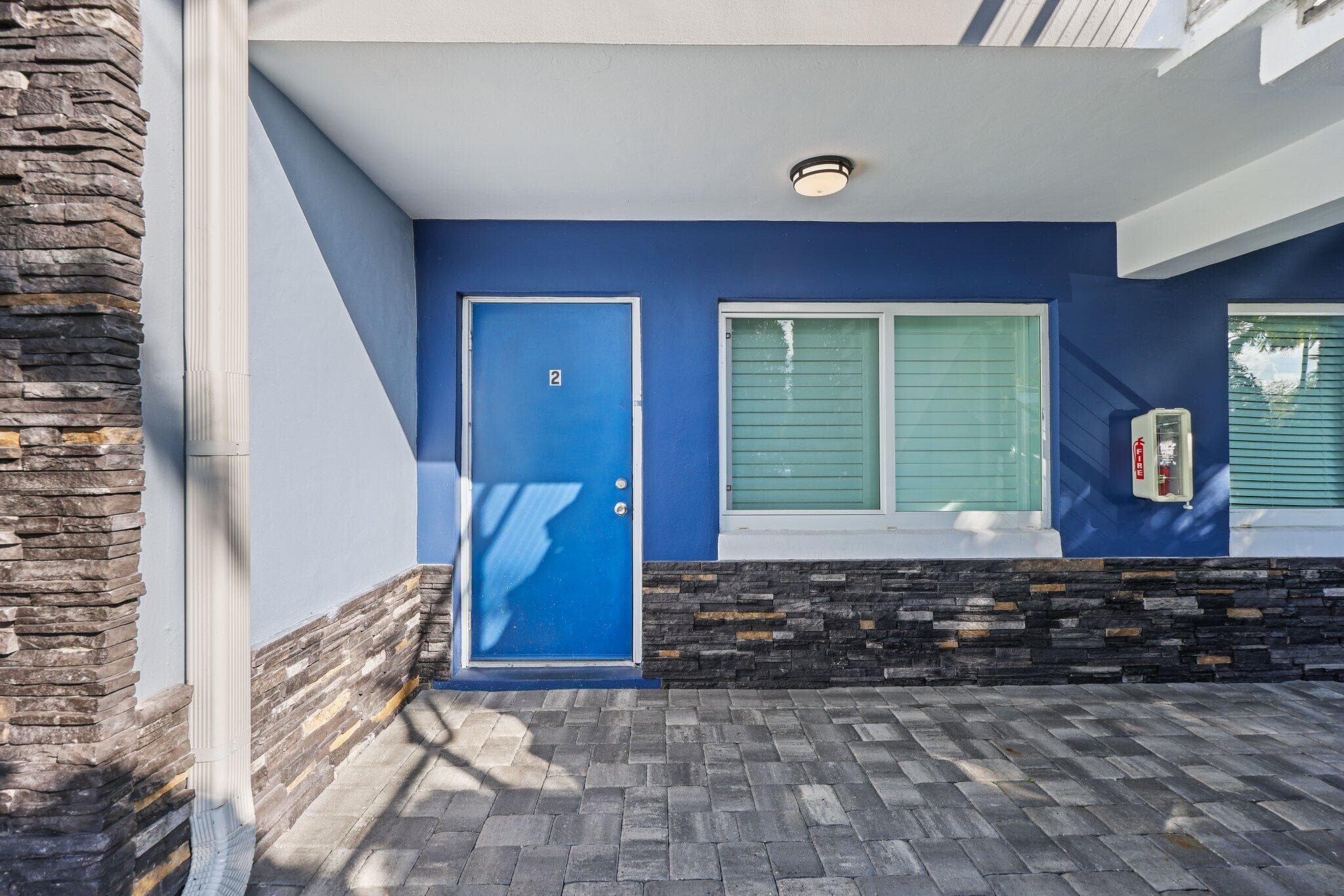 830 SE 22nd Avenue, Pompano Beach, FL 33062 — photo 25 of 68