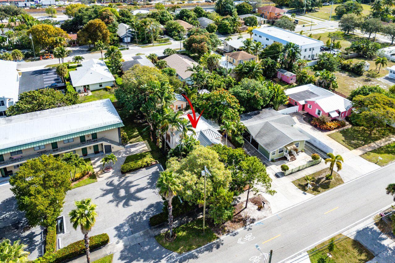 219 S Swinton Avenue, Delray Beach, FL 33444 — photo 42 of 43