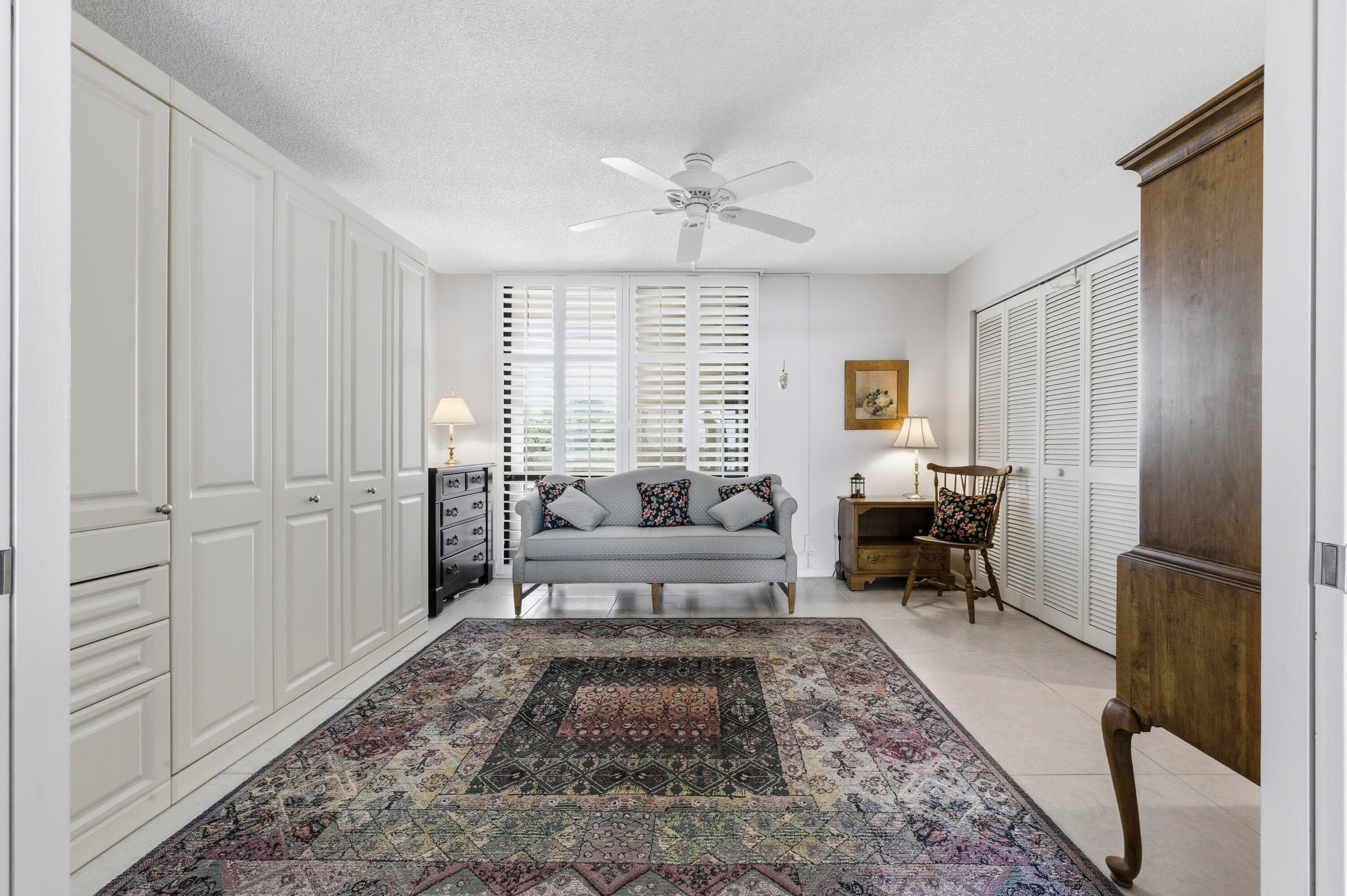 126 Lakeshore Drive 526, North Palm Beach, FL 33408 — photo 9 of 32